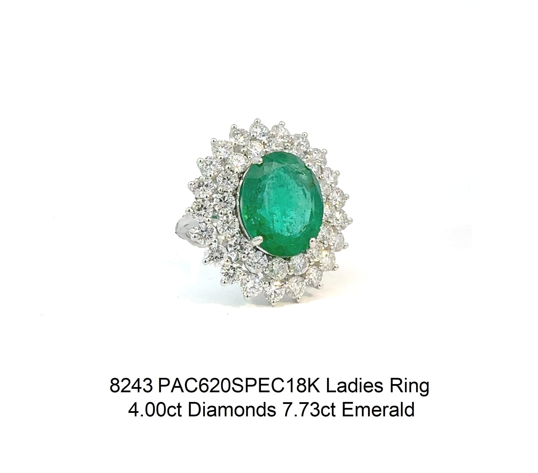 Damenring mit Diamanten und Smaragd (Brillantschliff) im Angebot