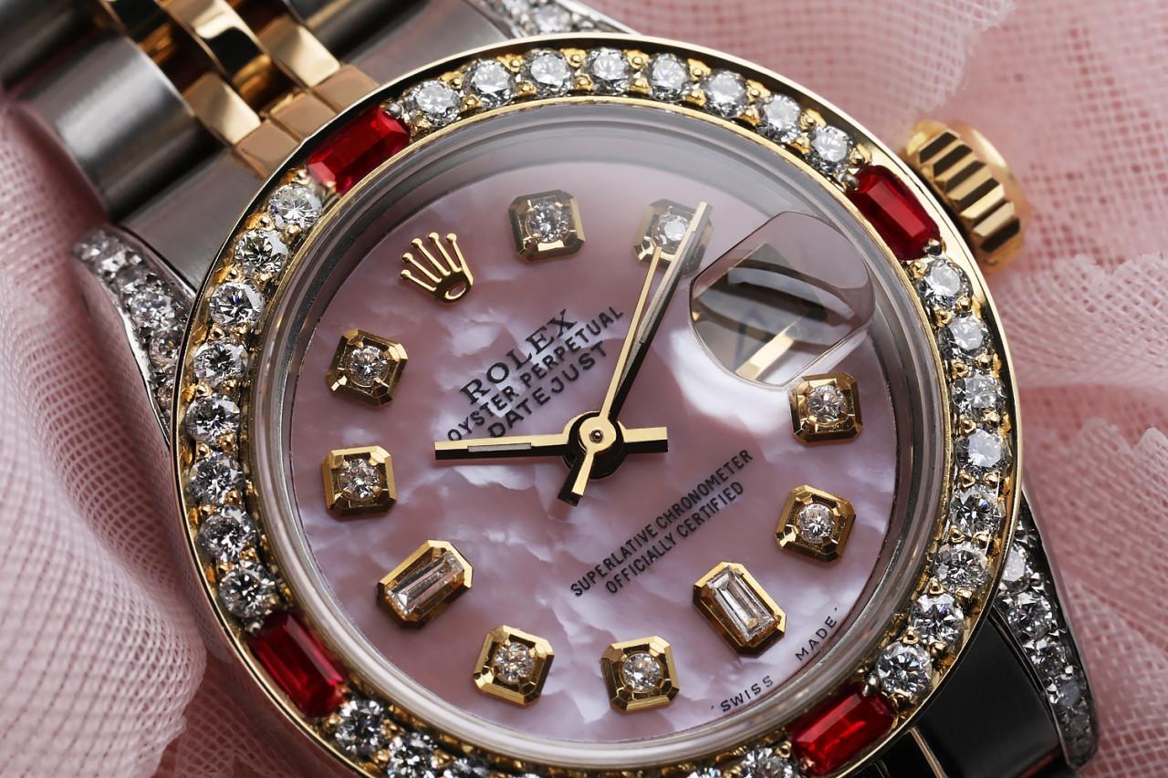 Rolex Montre Datejust 26 mm bicolore Jubilee en nacre rose, pour femmes 69173 en vente 2
