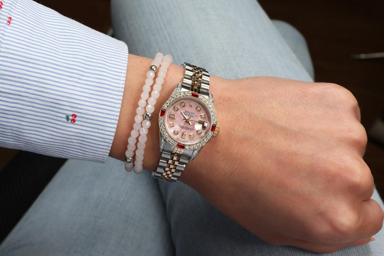 Rolex Montre Datejust 26 mm bicolore Jubilee en nacre rose, pour femmes 69173 en vente 4