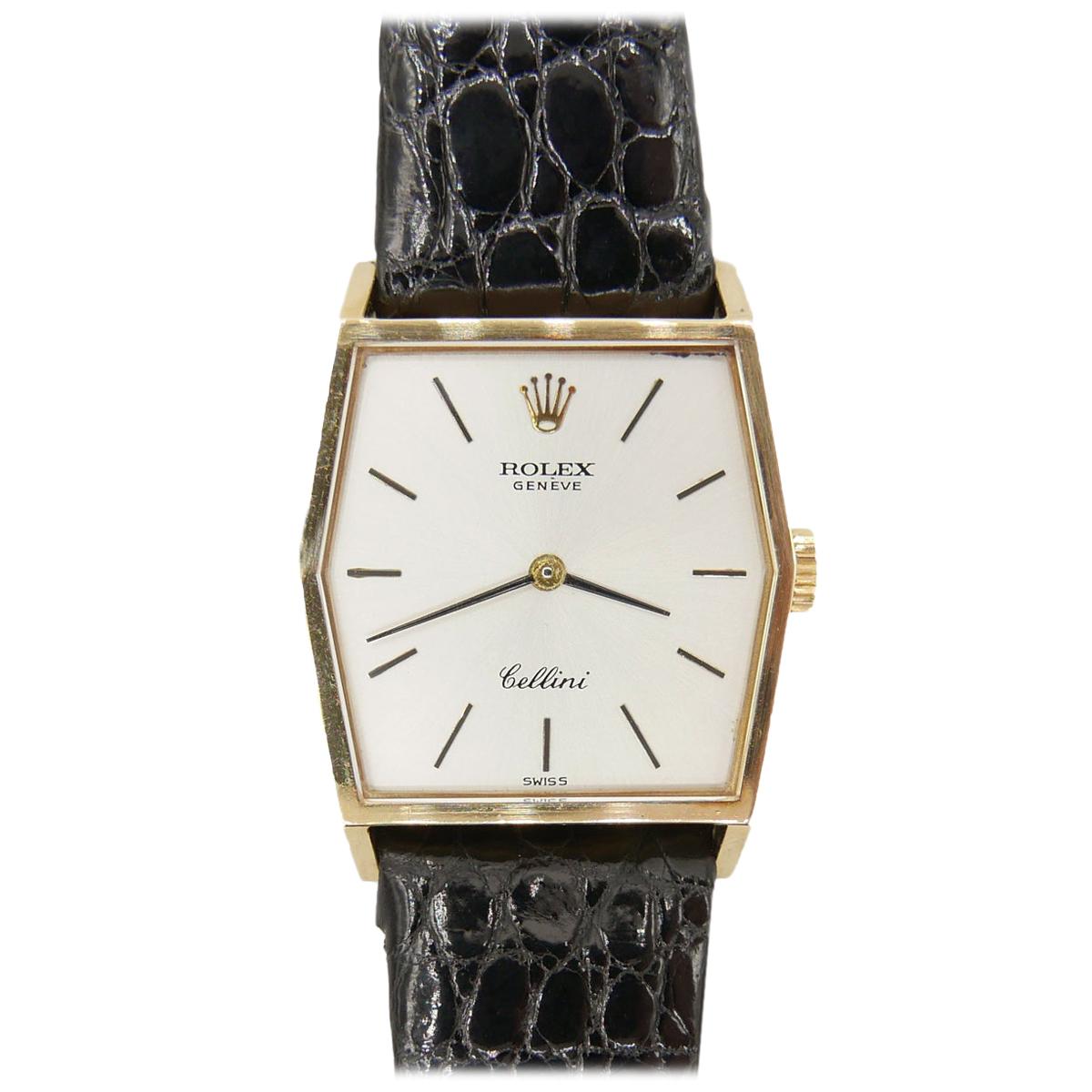 Ladies Rolex Cellini 18 Karat Yellow Gold with Original Box and Papers