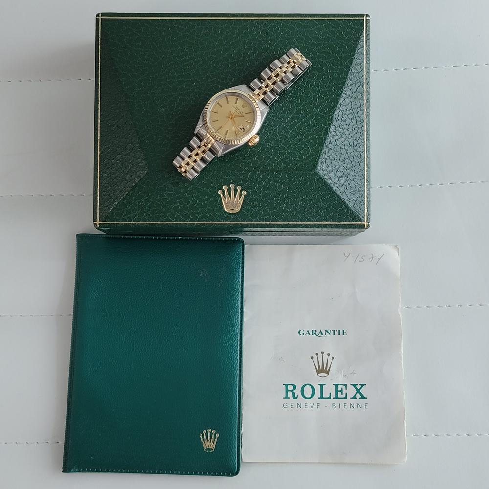 Ladies Rolex Oyster Date 6917 18k Gold SS Automatic 1980s w Box Paper RA162 In Excellent Condition In Beverly Hills, CA