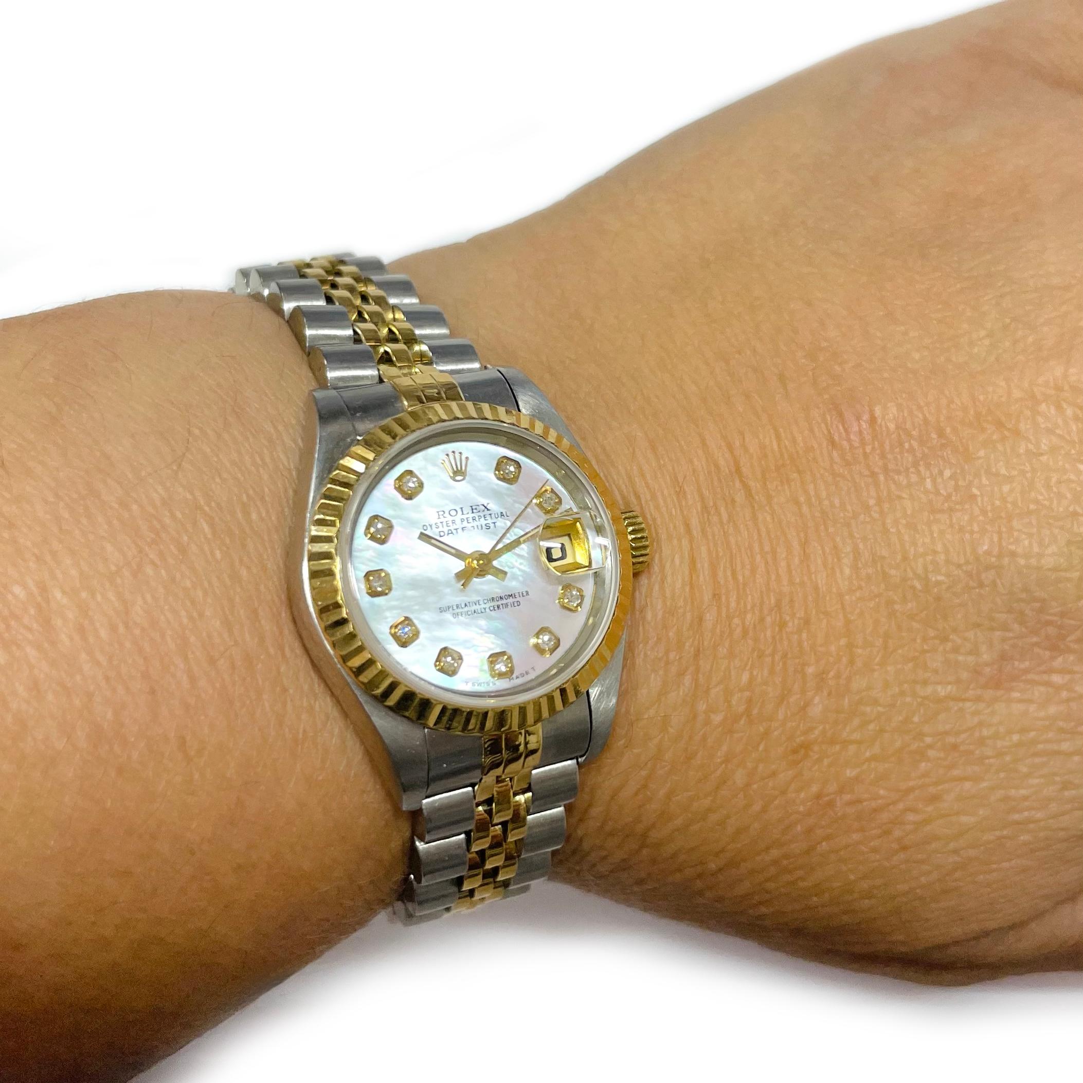 Rolex Lady's Datejust Watch with Fluted Bezel, 1996 In Good Condition For Sale In Palm Desert, CA