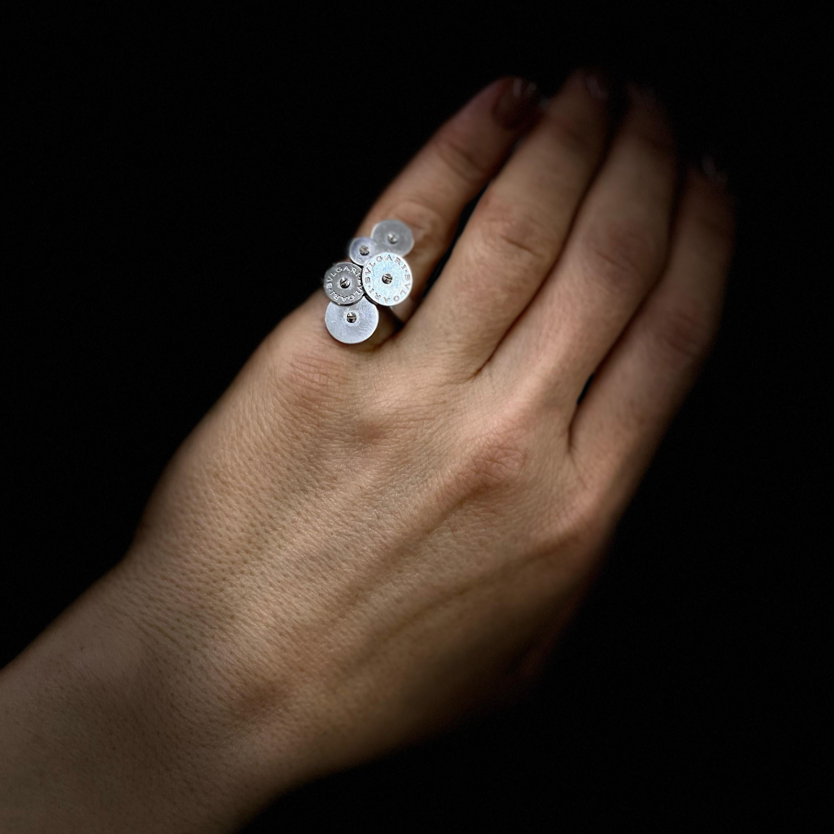 Ladies Signed Bvlgari Cicladi Spiral 18K White Gold Ring For Sale 4