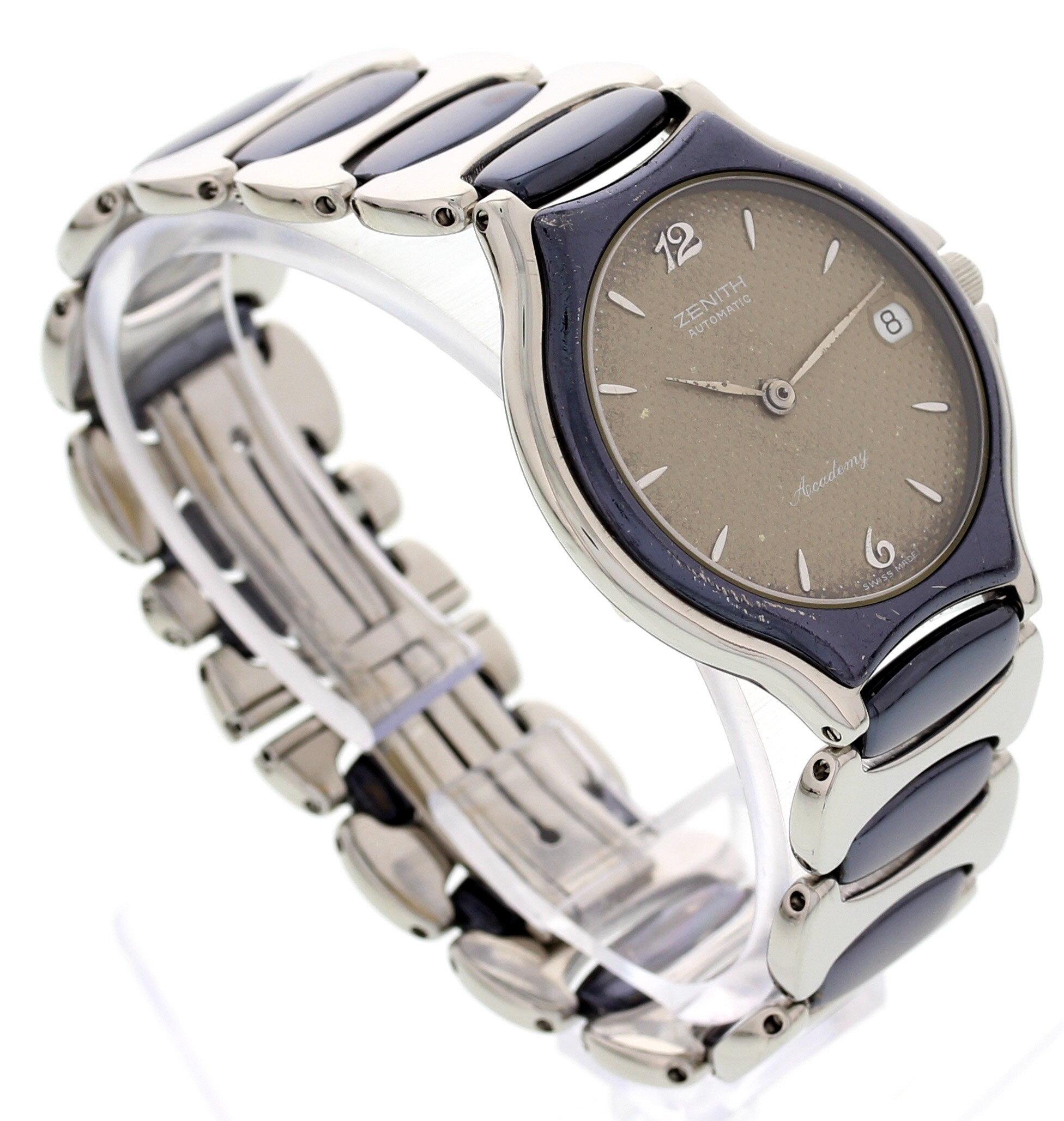 Ladies Stainless Steel Zenith Academy Automatic In Good Condition For Sale In New York, NY