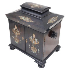 Used Ladies table compendium and jewelry box