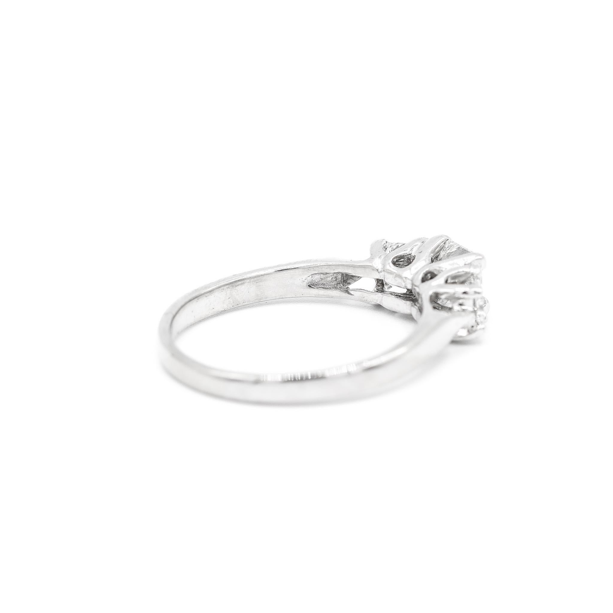 Women's Ladies Three Stones Diamond Platinum Engagement Ring