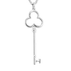 Ladies Tiffany & Co. 925 Sterling Silver Clover Trefoil Key Pendant Necklace