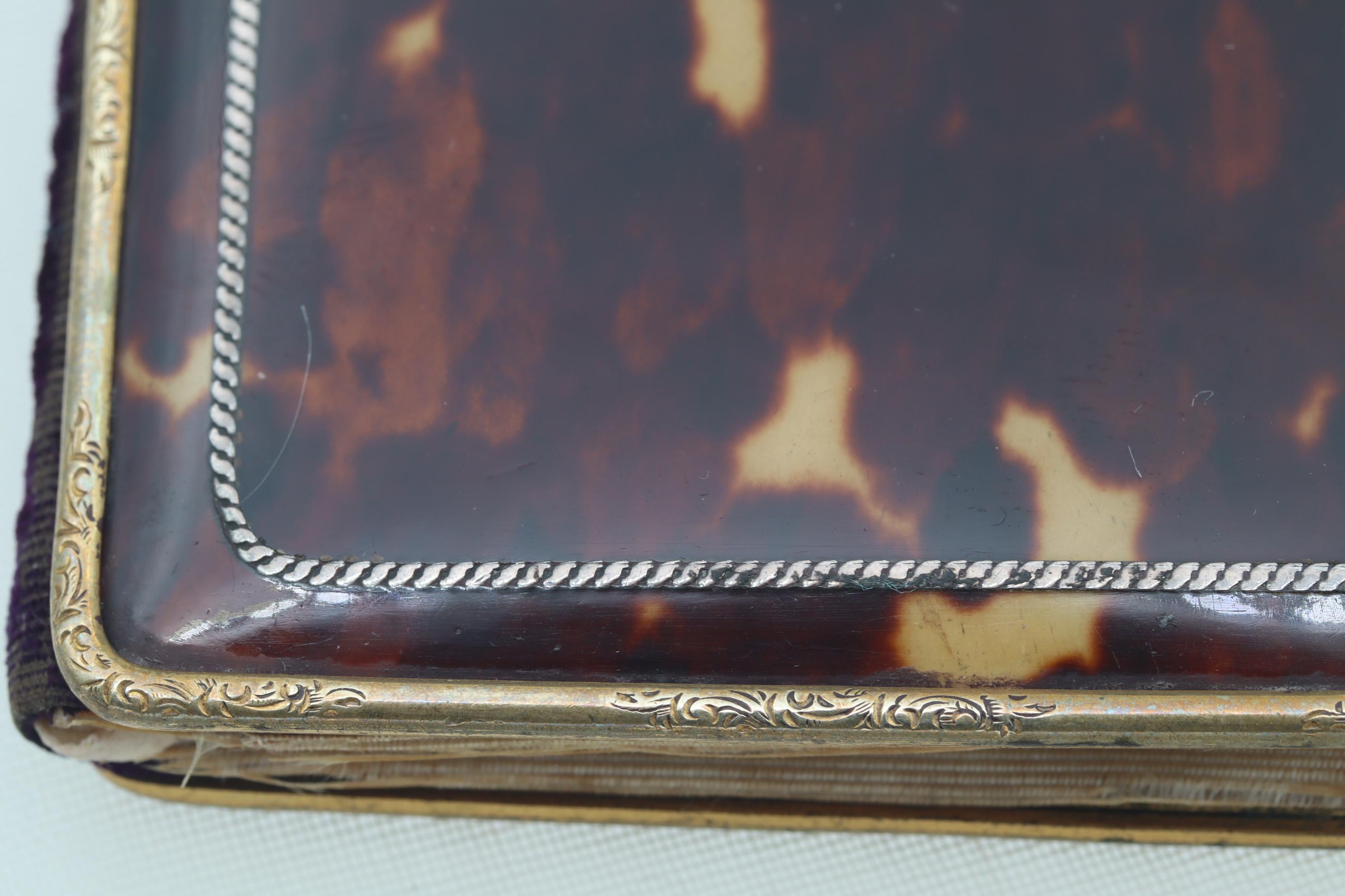 Ladies tortoiseshell aide memoire inlaid with silver and gold 1