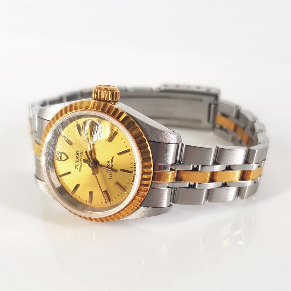 Ladies Tudor Princess Date Watch In Good Condition For Sale In Cape Town, ZA
