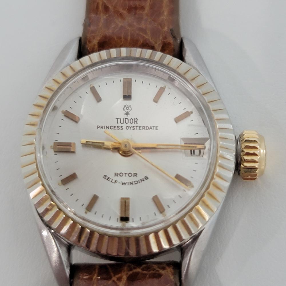 Charming luxury, Ladies Tudor Princess Oysterdate Ref.7594/4 automatic, c.1967. Verified authentic by a master watchmaker. Gorgeous Tudor signed silver dial, applied indice hour markers, lumed gilt minute and hour hands, sweeping central second