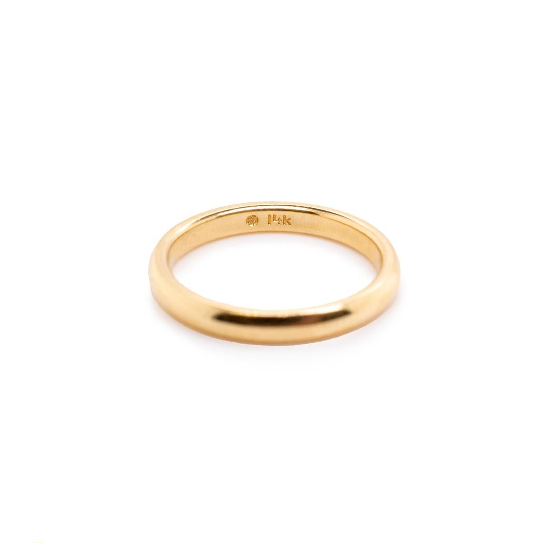 thick gold band ring