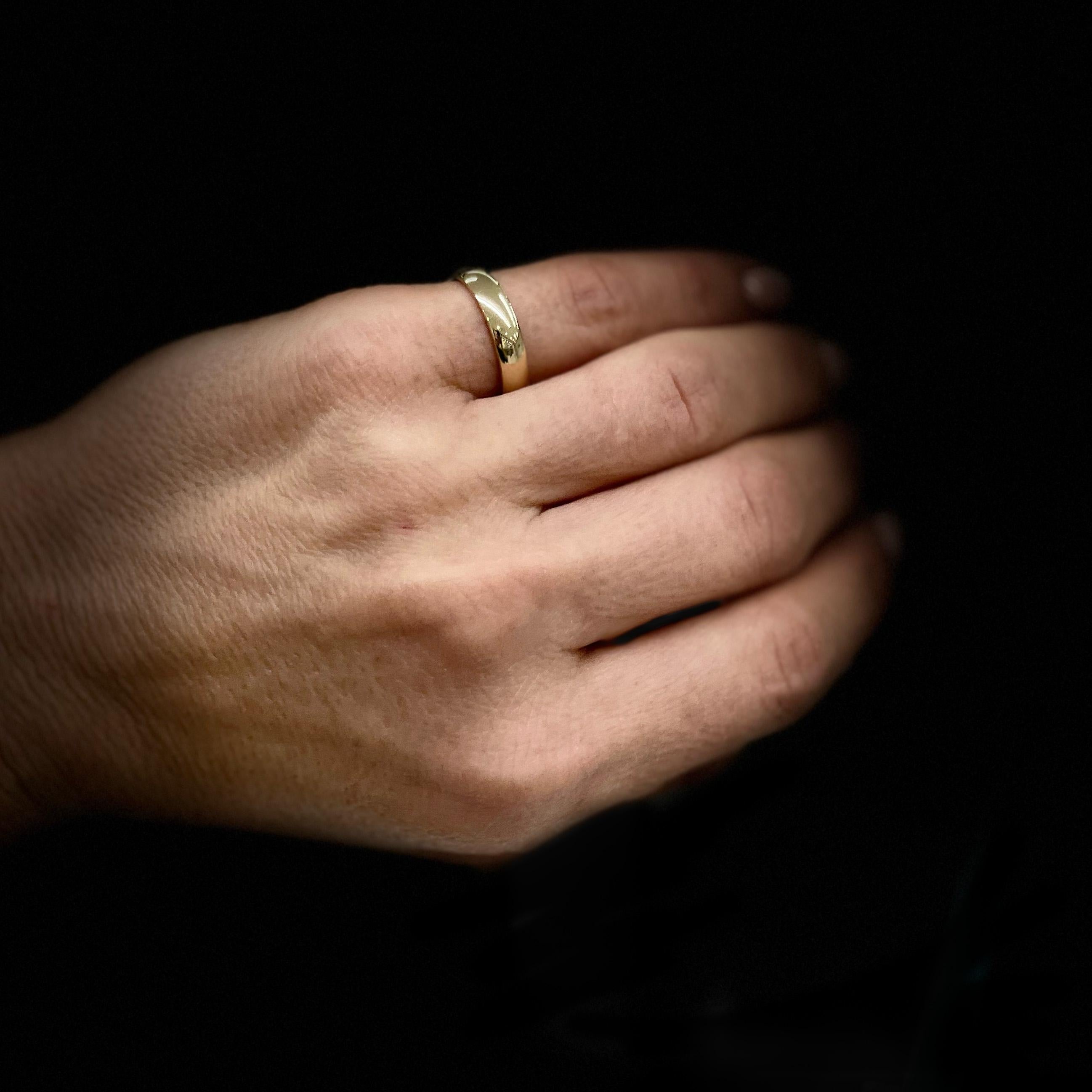 Ladies Unique Solid 14K Yellow Gold Wedding Band 4