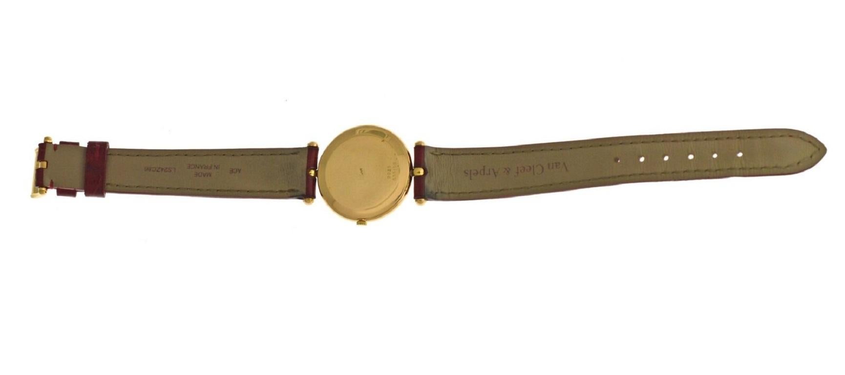 Ladies Van Cleef & Arpels Ref. 9065 Solid 18 Karat Yellow Gold Mechanical Watch For Sale 5
