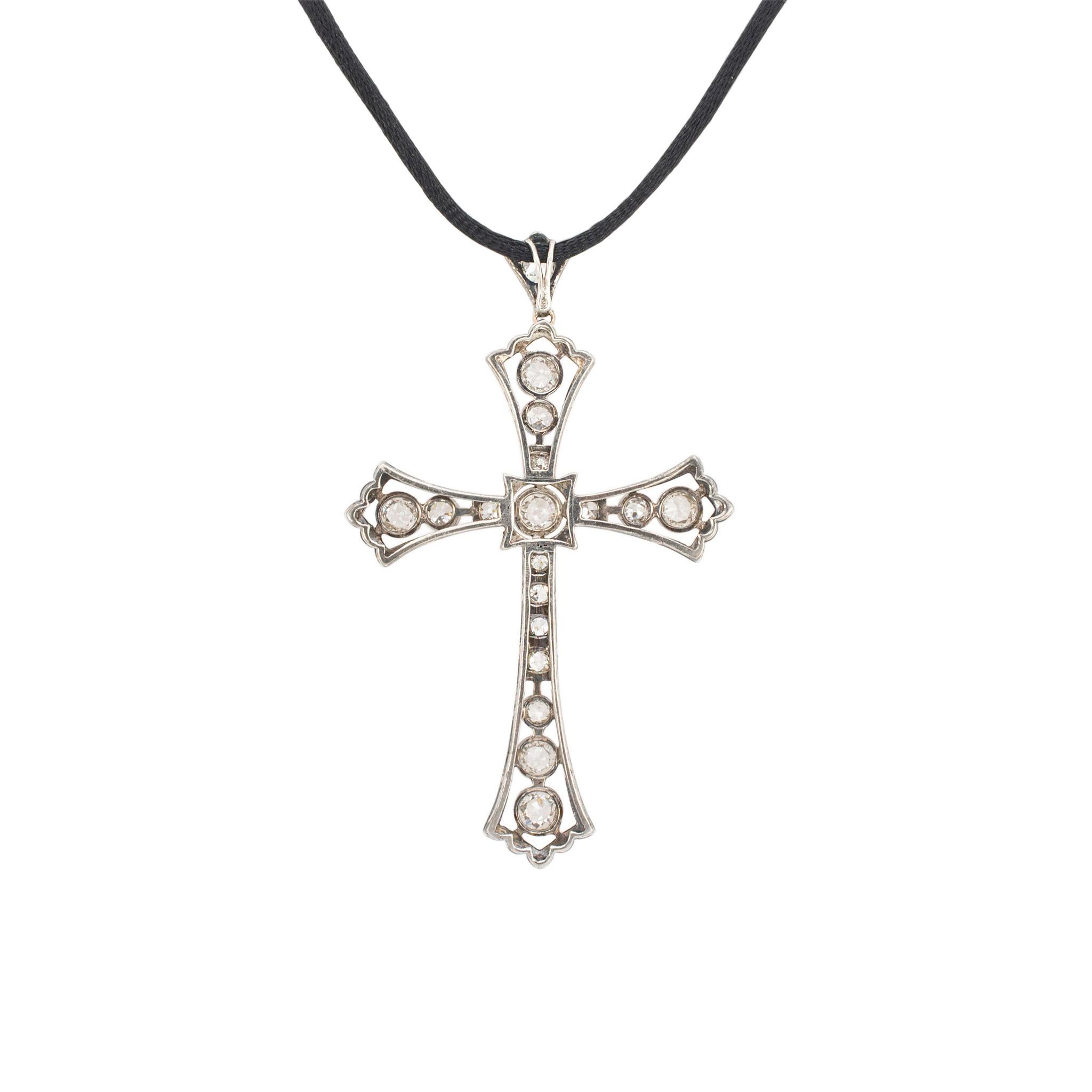 Old European Cut Ladies Victorian Antique Sterling Silver Old Cuts Diamond Cross Pendant Necklace For Sale