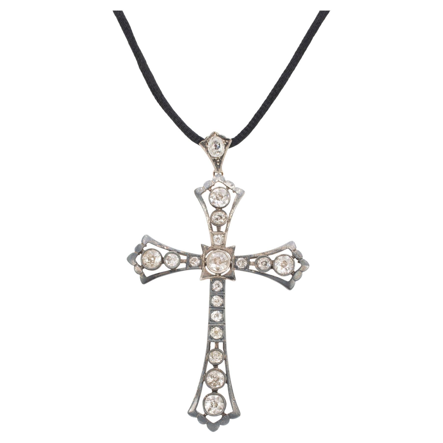 Ladies Victorian Antique Sterling Silver Old Cuts Diamond Cross Pendant Necklace For Sale