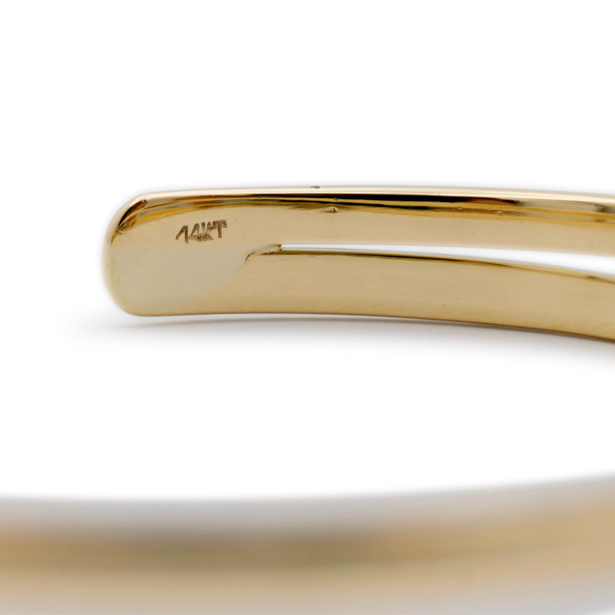 Ladies Vintage 14K Yellow Gold Diamond Cuff Bangle Bracelet In Excellent Condition For Sale In Houston, TX