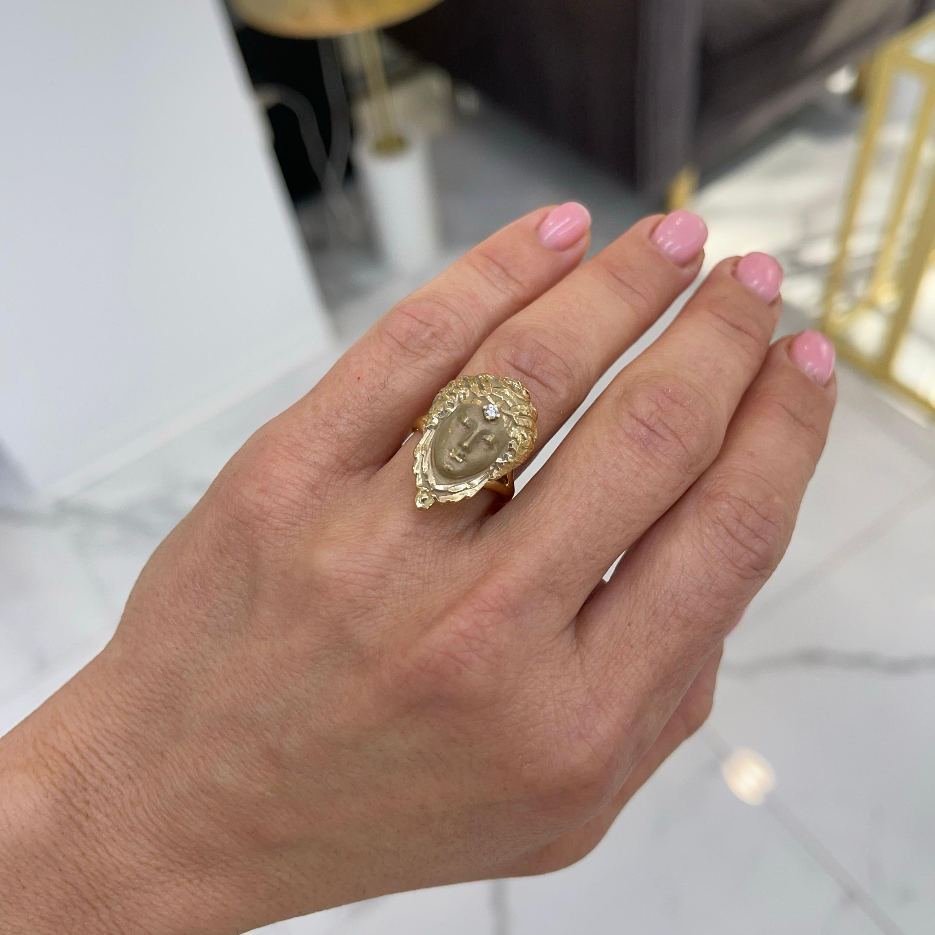 Ladies Vintage 14k Yellow Gold Queen of Sheba Diamond Cocktail Ring 2