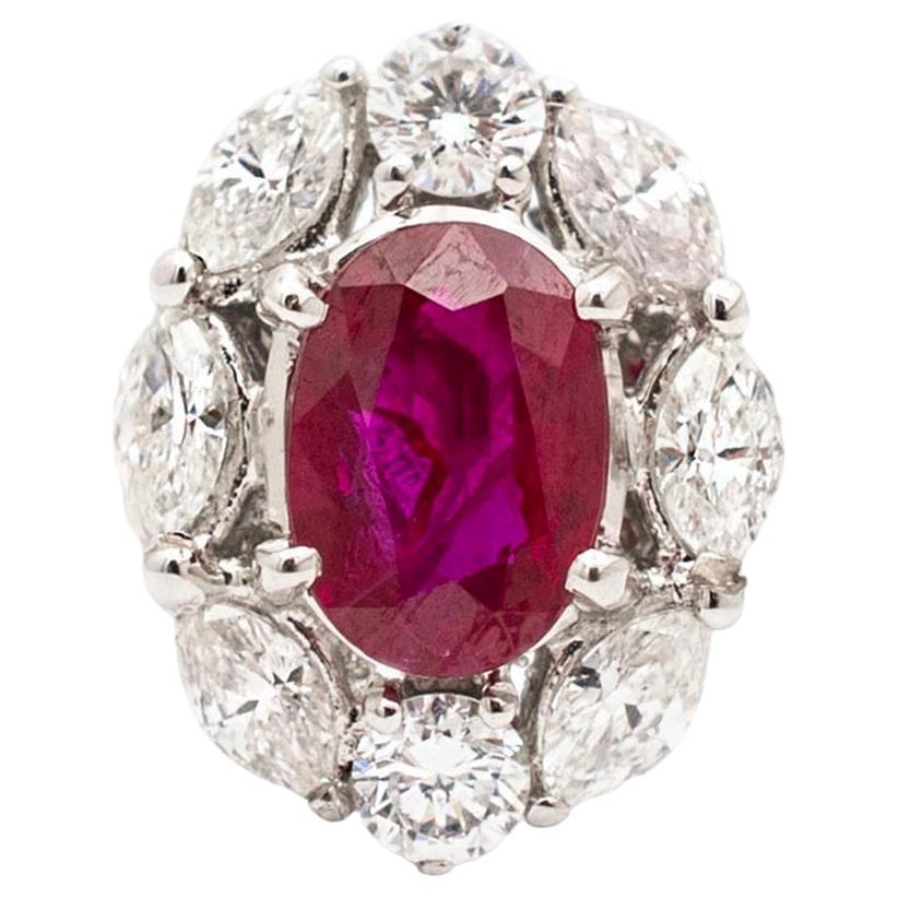 Ladies Vintage 18K White Gold 1.04ct. Gia Oval Ruby Halo Diamond Cocktail Ring For Sale