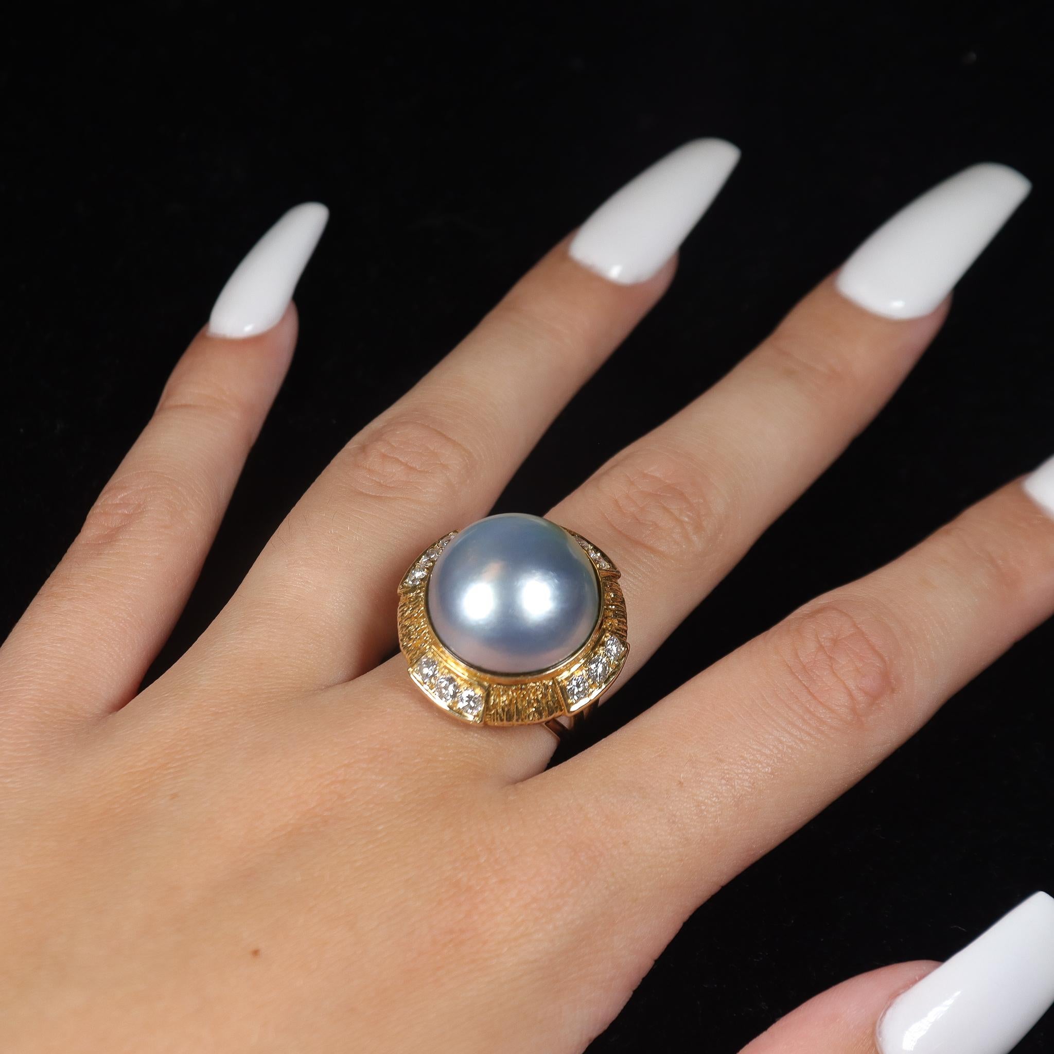 Ladies Vintage Cocktail Pearl And Diamonds 18K Yellow Gold Ring For Sale 4