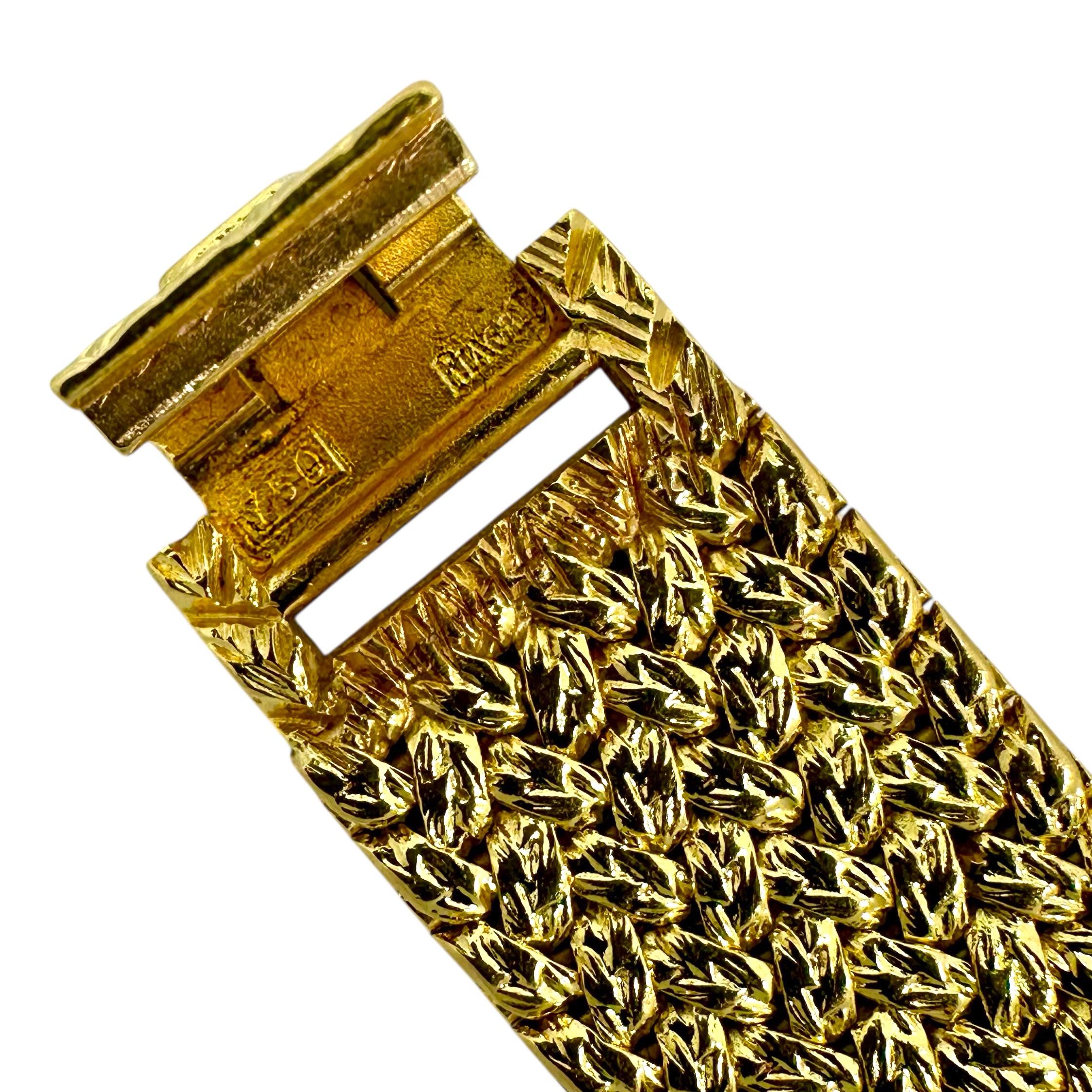 Montre-bracelet Piaget Vintage Ultra-Thin Gold Diamond and Onyx pour dames Bon état - En vente à Palm Beach, FL