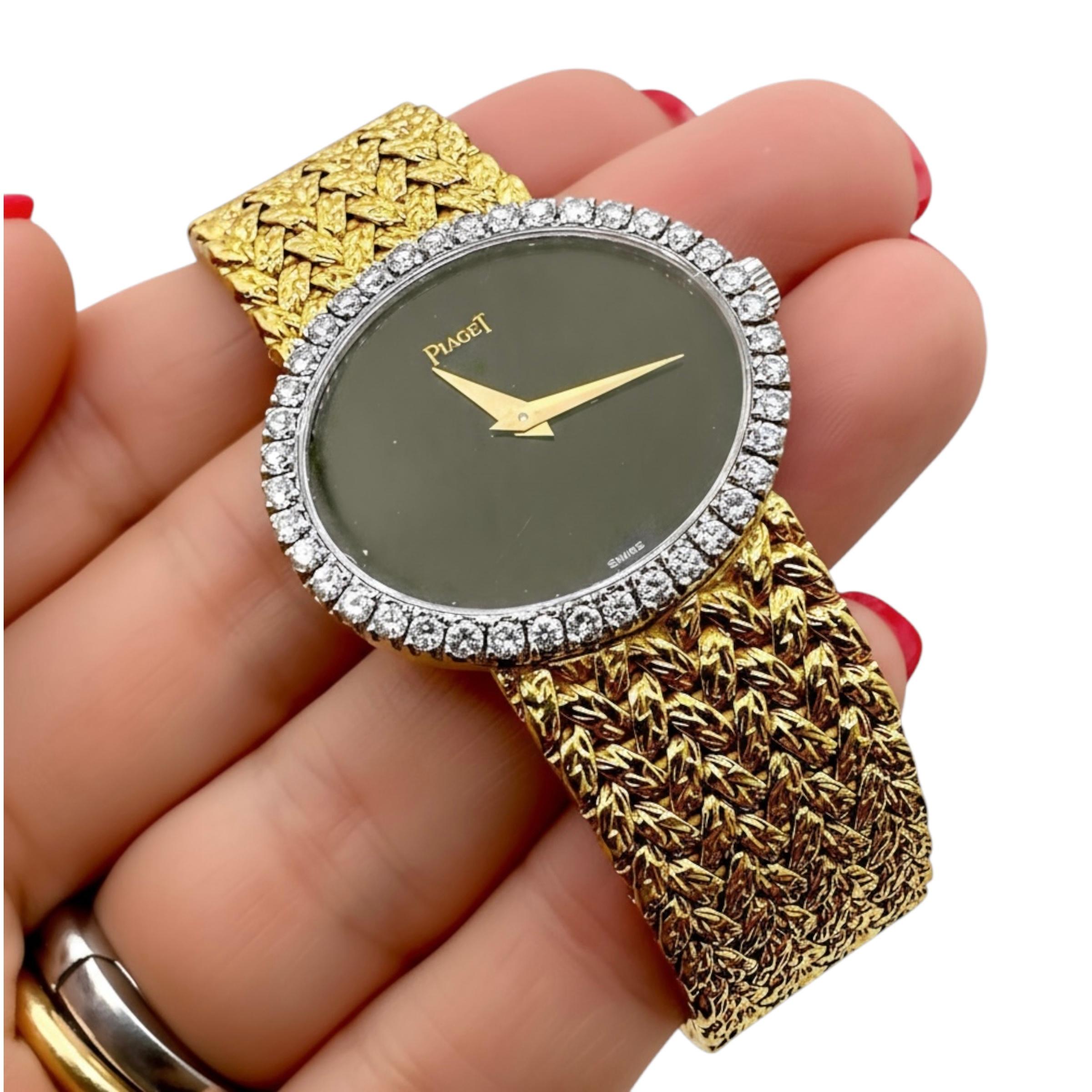 Montre-bracelet Piaget Vintage Ultra-Thin Gold Diamond and Onyx pour dames en vente 2