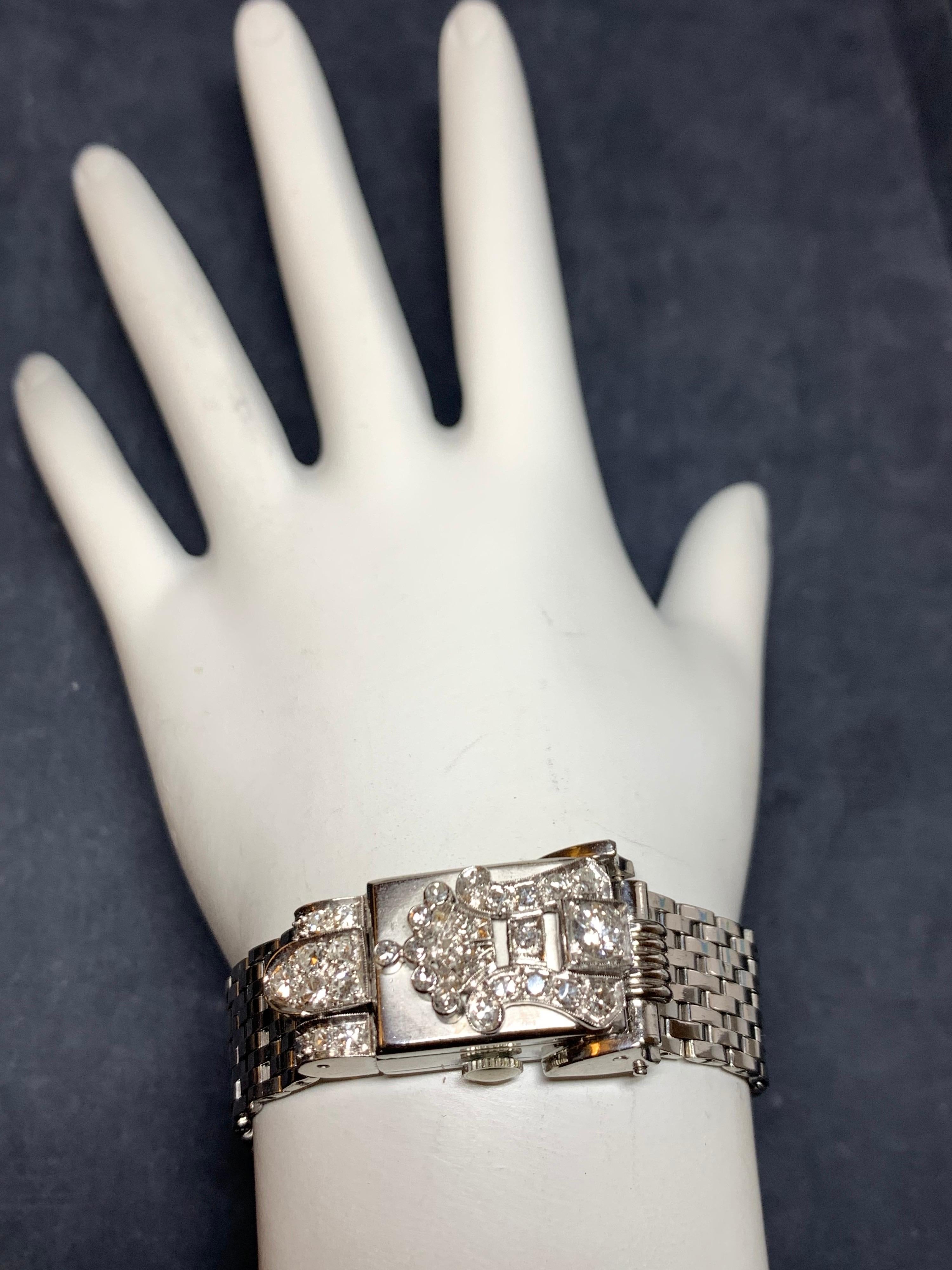 Reloj de cóctel vintage Ginebra de platino de 0,60 quilates de diamantes naturales Art Decó en venta