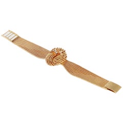 Ladies Wristwatch, Universal Genève, 18 Karat Gold with Diamonds