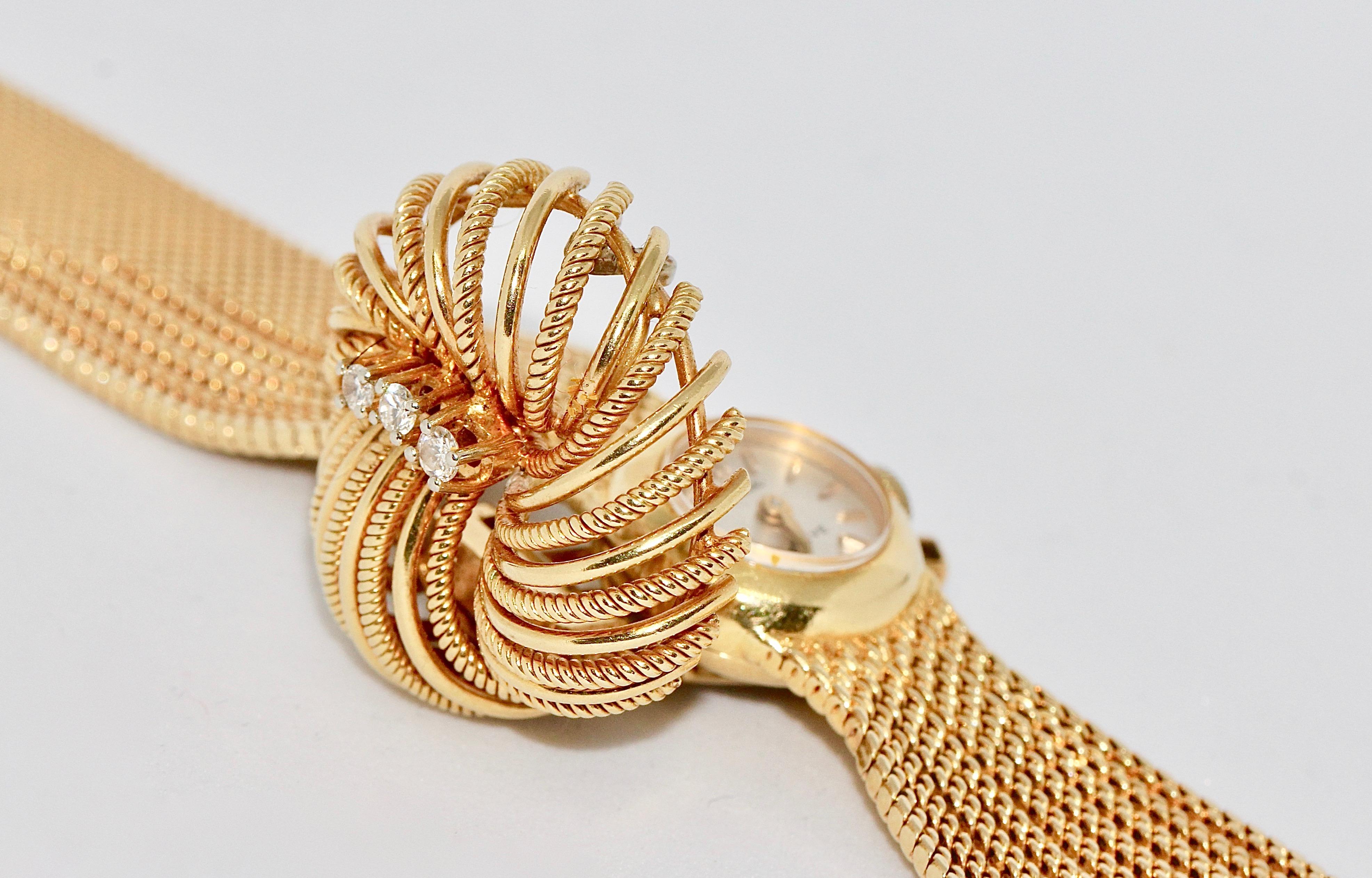 Montre-bracelet pour dames, Universal Genève, or 18 carats avec diamants Pour femmes en vente