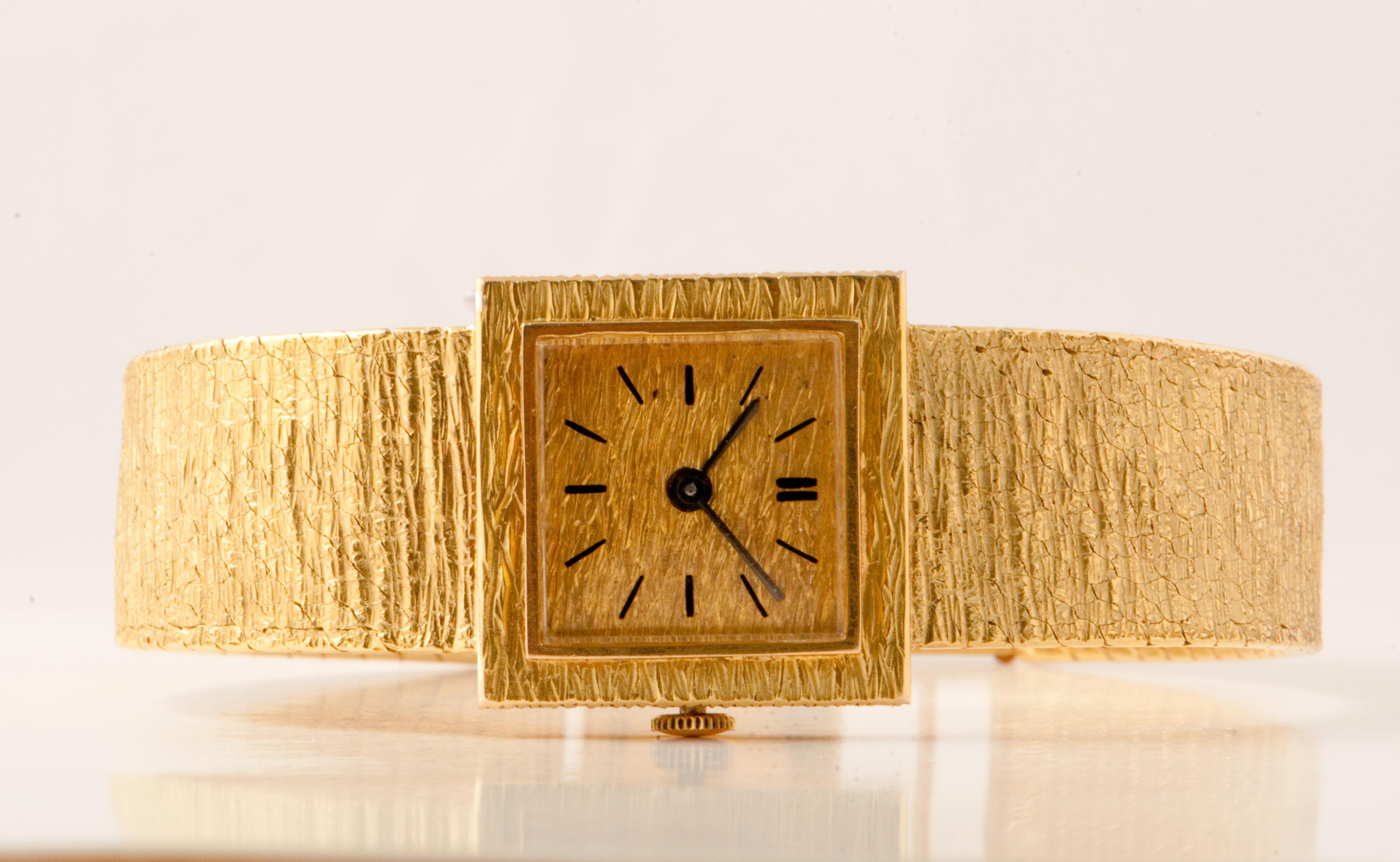 Ladies Wristwatch Mechanical Movement Yellow Gold 18 Karat 4