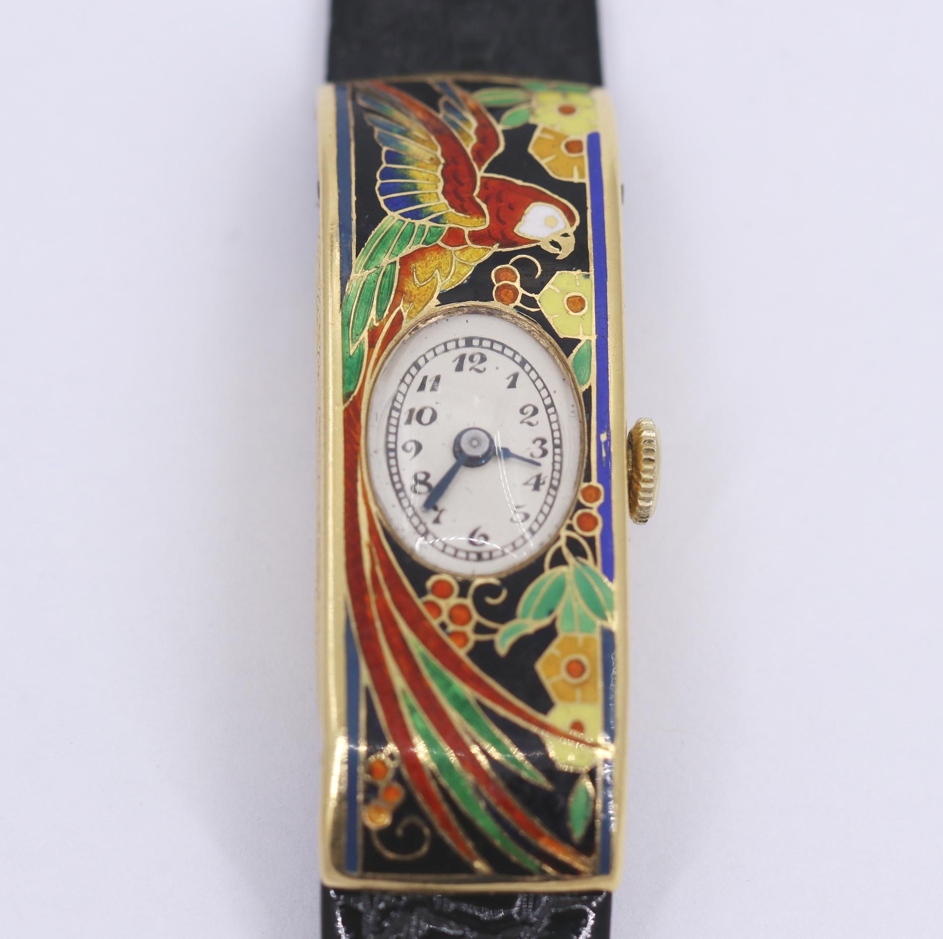 Ladies yellow gold Enamel Parrot Wristwatch In Good Condition In Palm Beach, FL