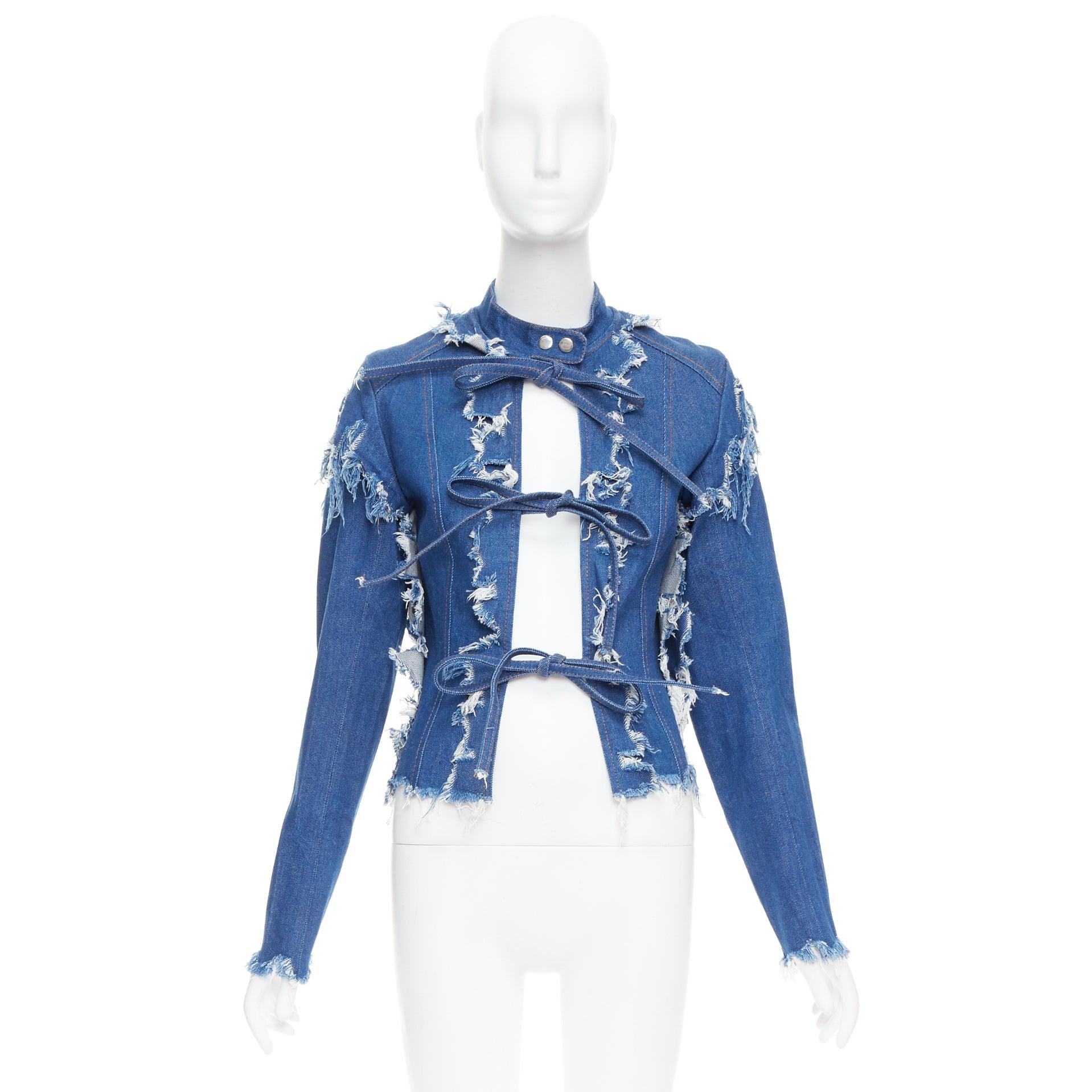 LADO BAKUCHAVA giacca in denim stracciato blu con cravatta XS in vendita 4
