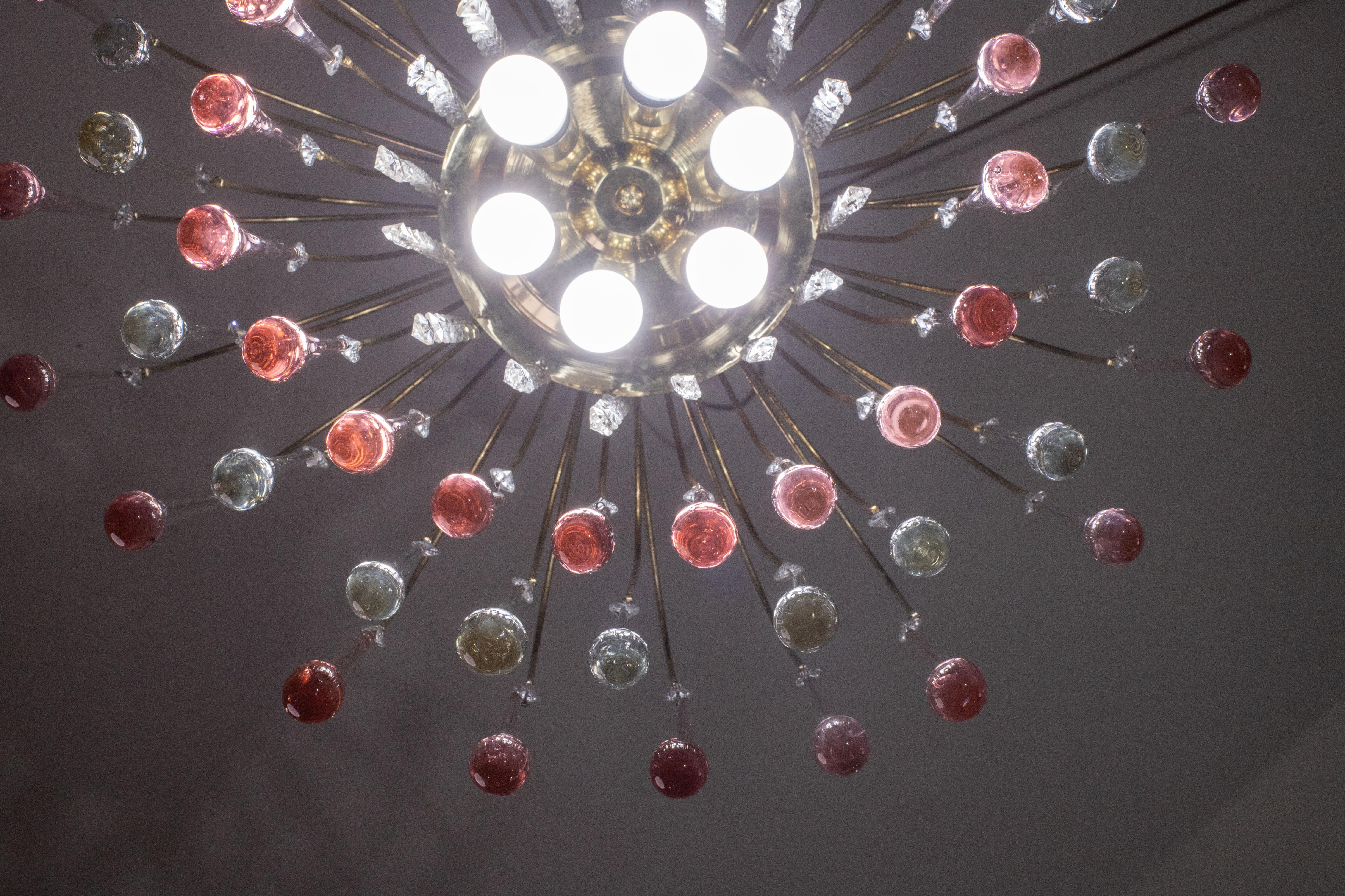 Lady Barbara, lampadario di Murano con gocce bianche e rosa, stile Venini, anni '70 in vendita 5