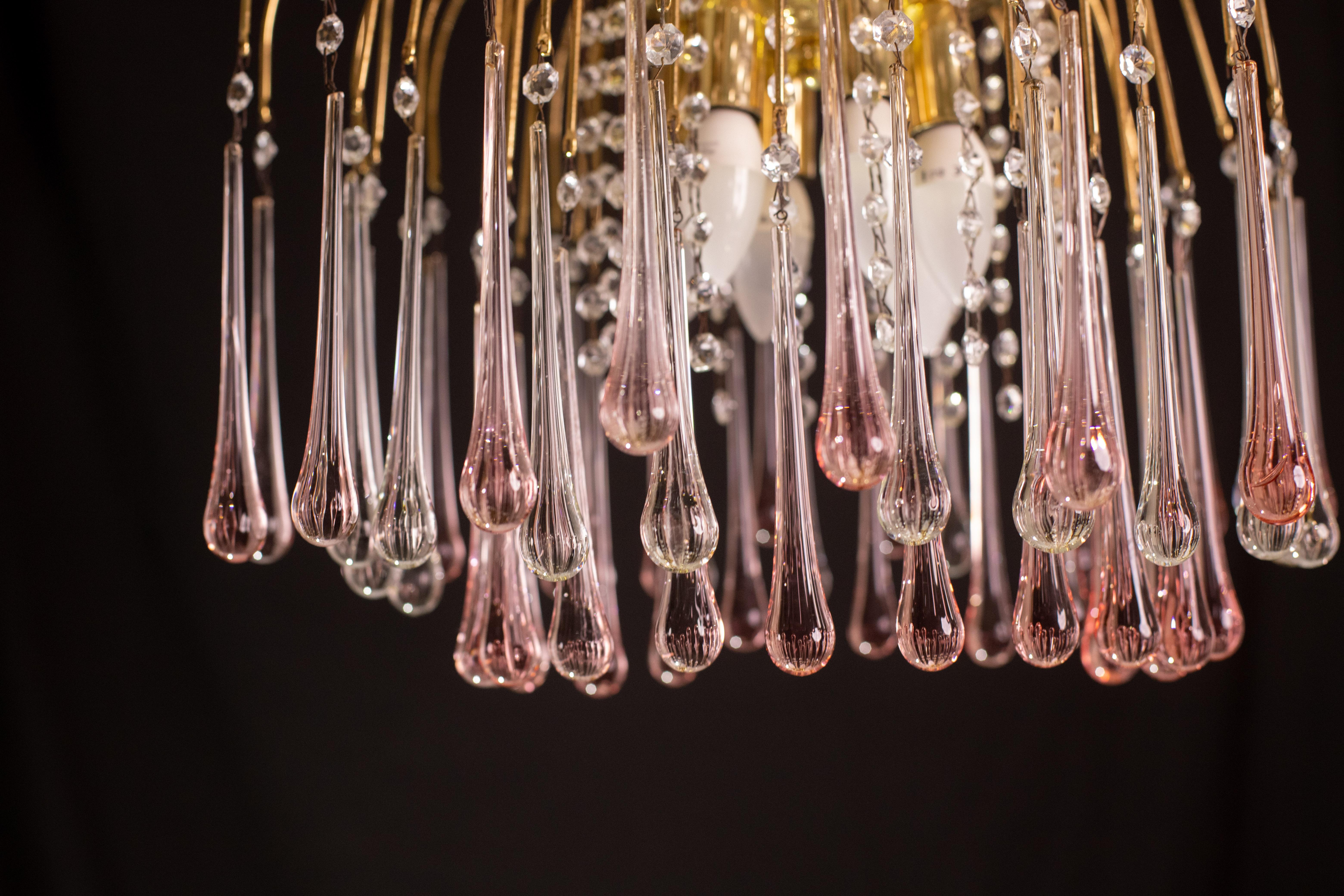 Lady Barbara, Murano Chandelier Pink and White Drops, Venini Style, 1970s For Sale 8