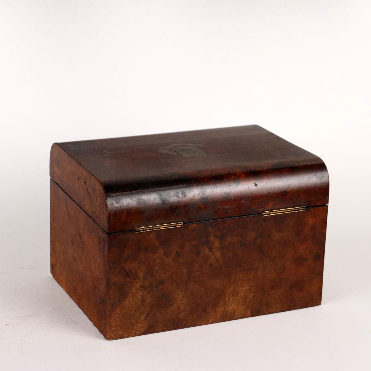 Lady Box, England Late 19th Century For Sale 2
