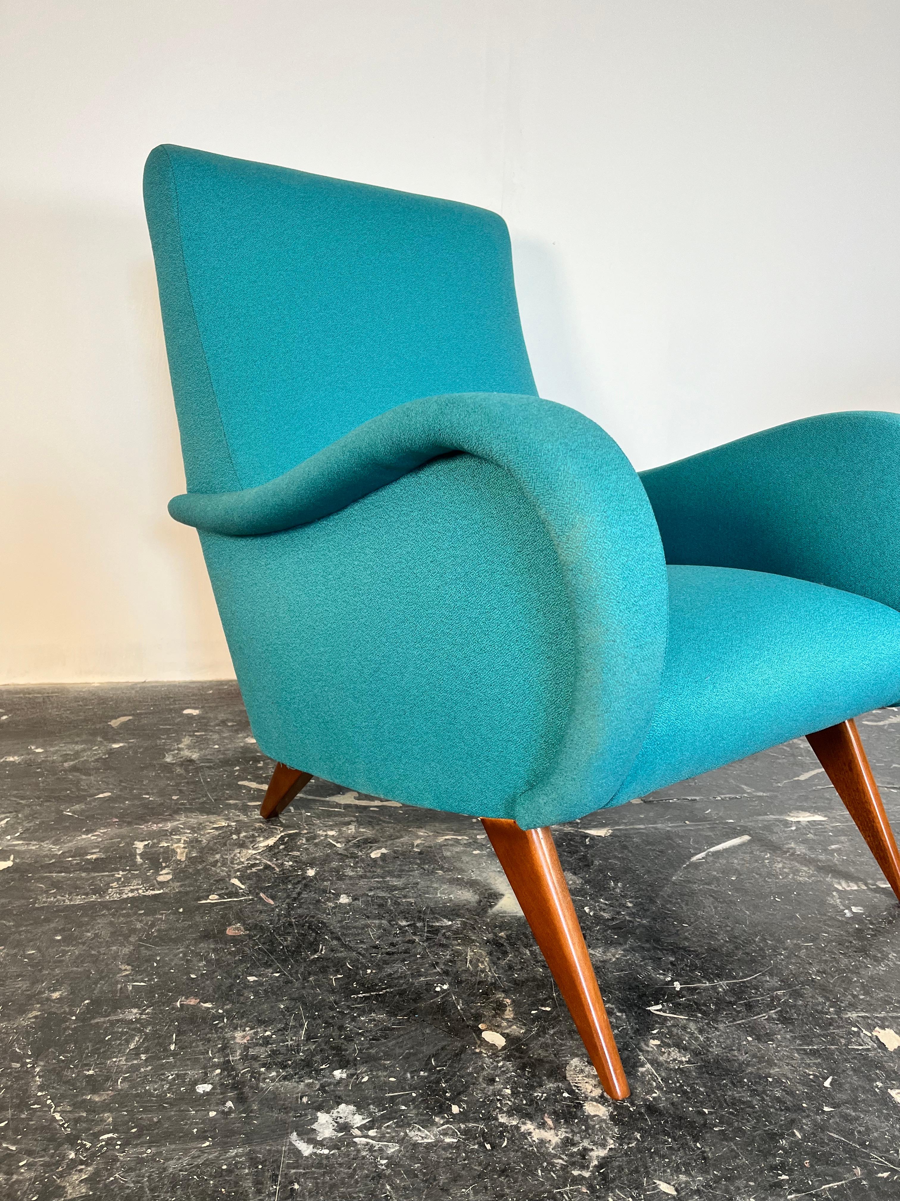 Mid-Century Modern Lady Chair in the style of Marco Zanuso For Sale