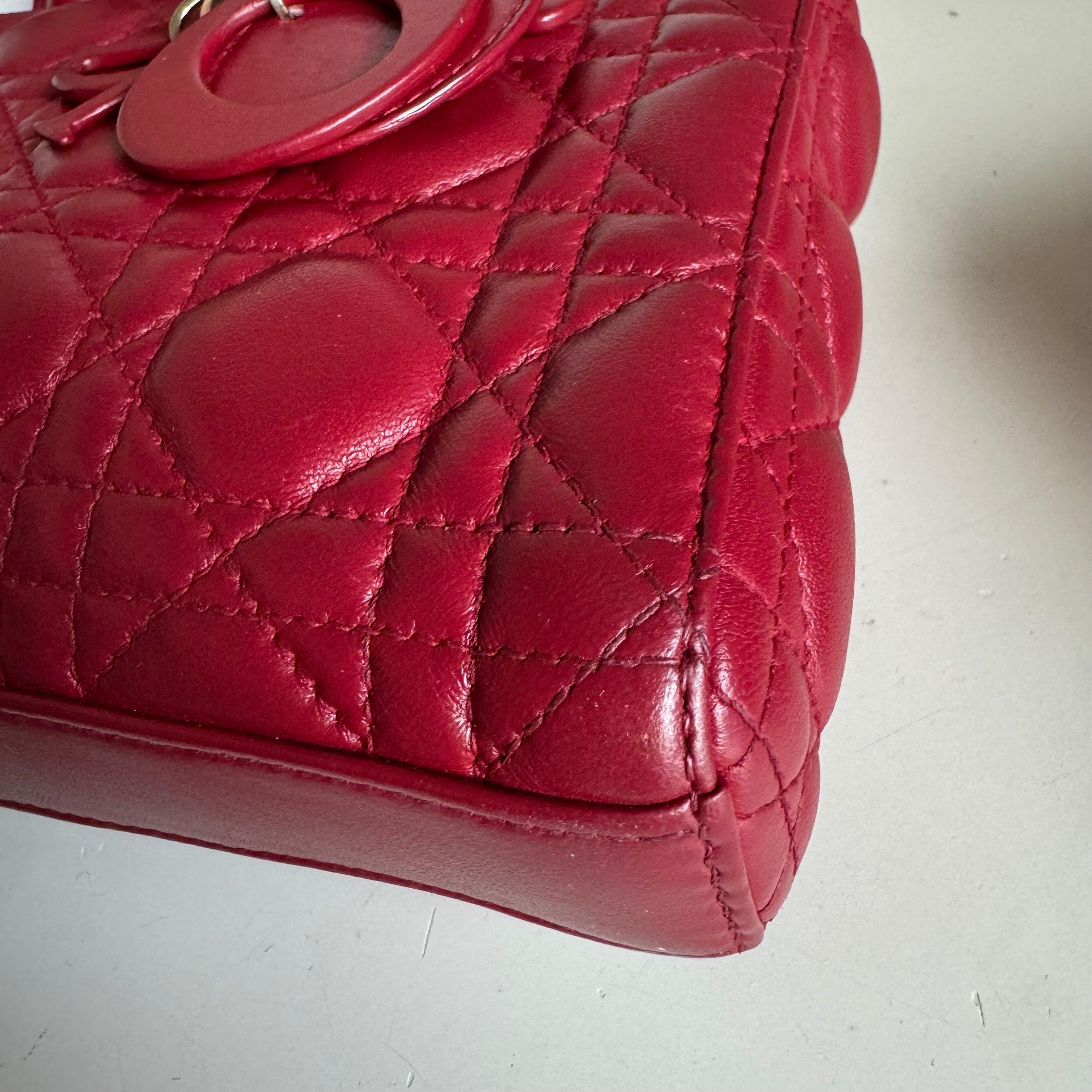 Lady D-Joy Medium Handbag Burgundy Lambskin Cannage Leather, 2016 For Sale 3