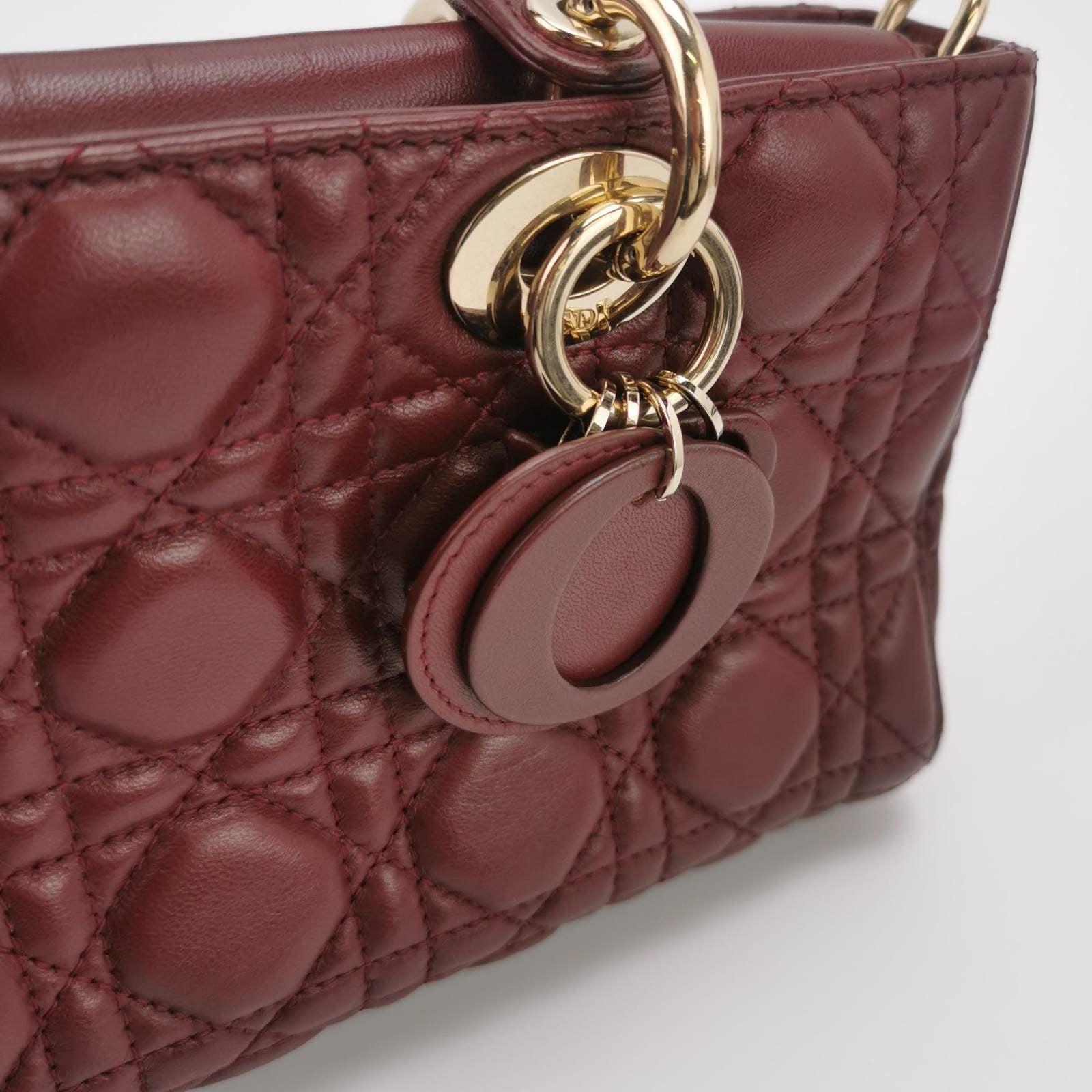 Lady D-Joy Medium Handbag Burgundy Lambskin Cannage Leather For Sale 5