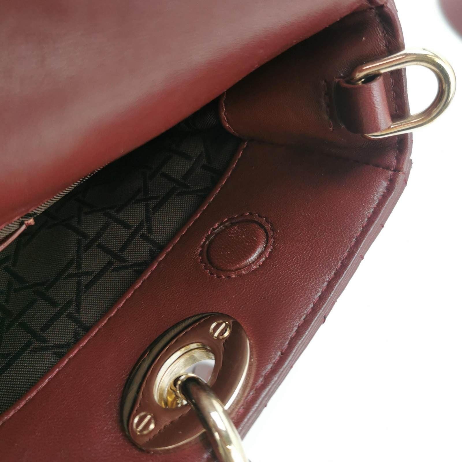 Lady D-Joy Medium Handbag Burgundy Lambskin Cannage Leather For Sale 4