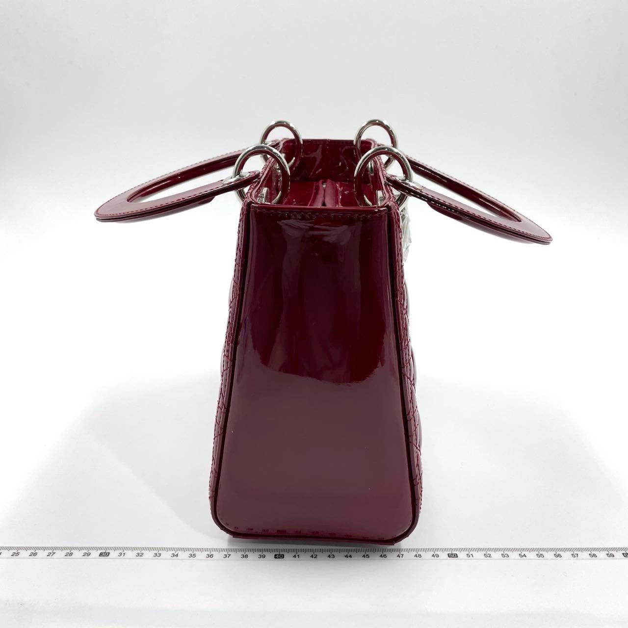 Women's Lady Dior 2017 Medium Burgundy Patent Leather Handbag Adjustable Strap For Sale