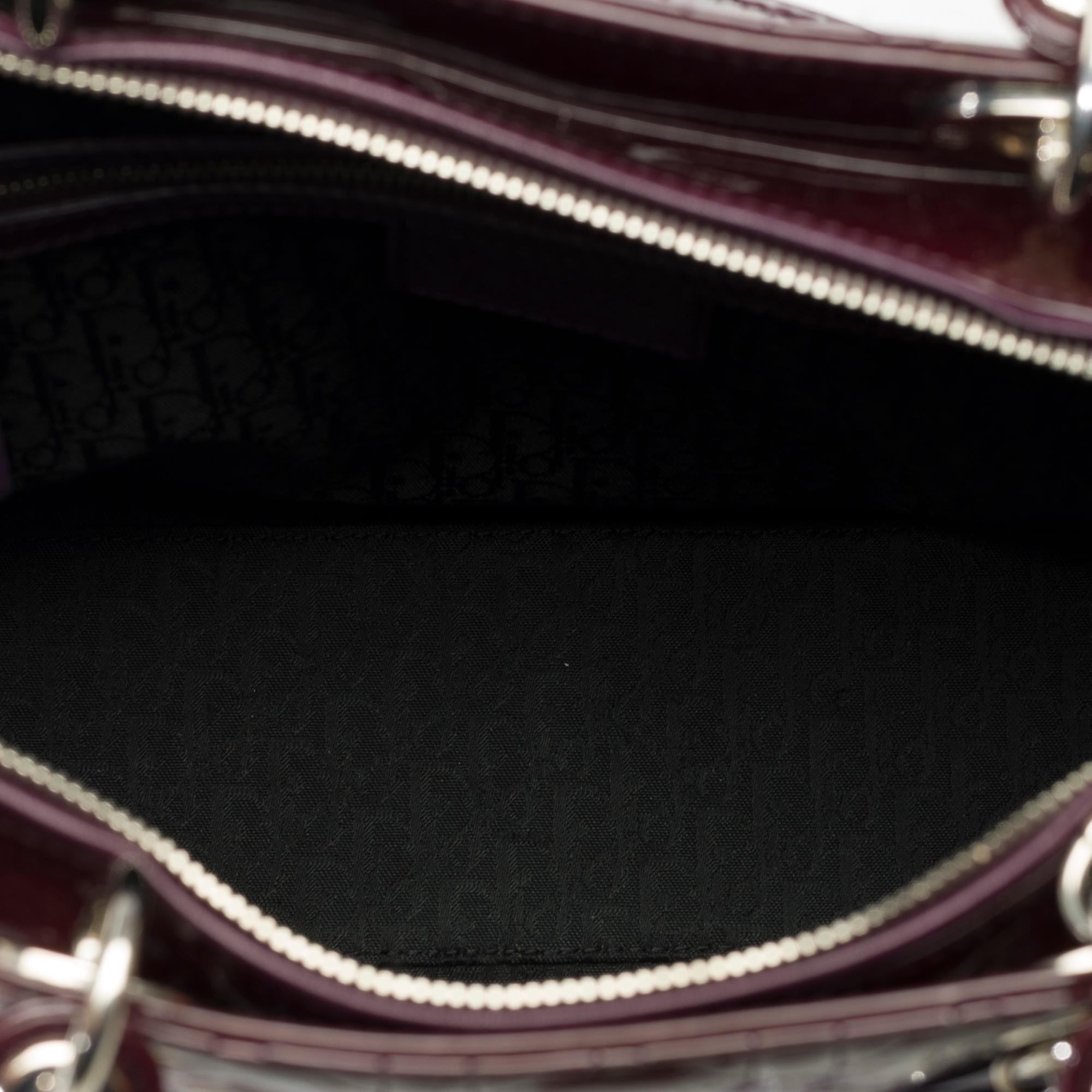 Lady Dior GM ( large size) handbag strap in Purple patent leather, PHW For Sale 3