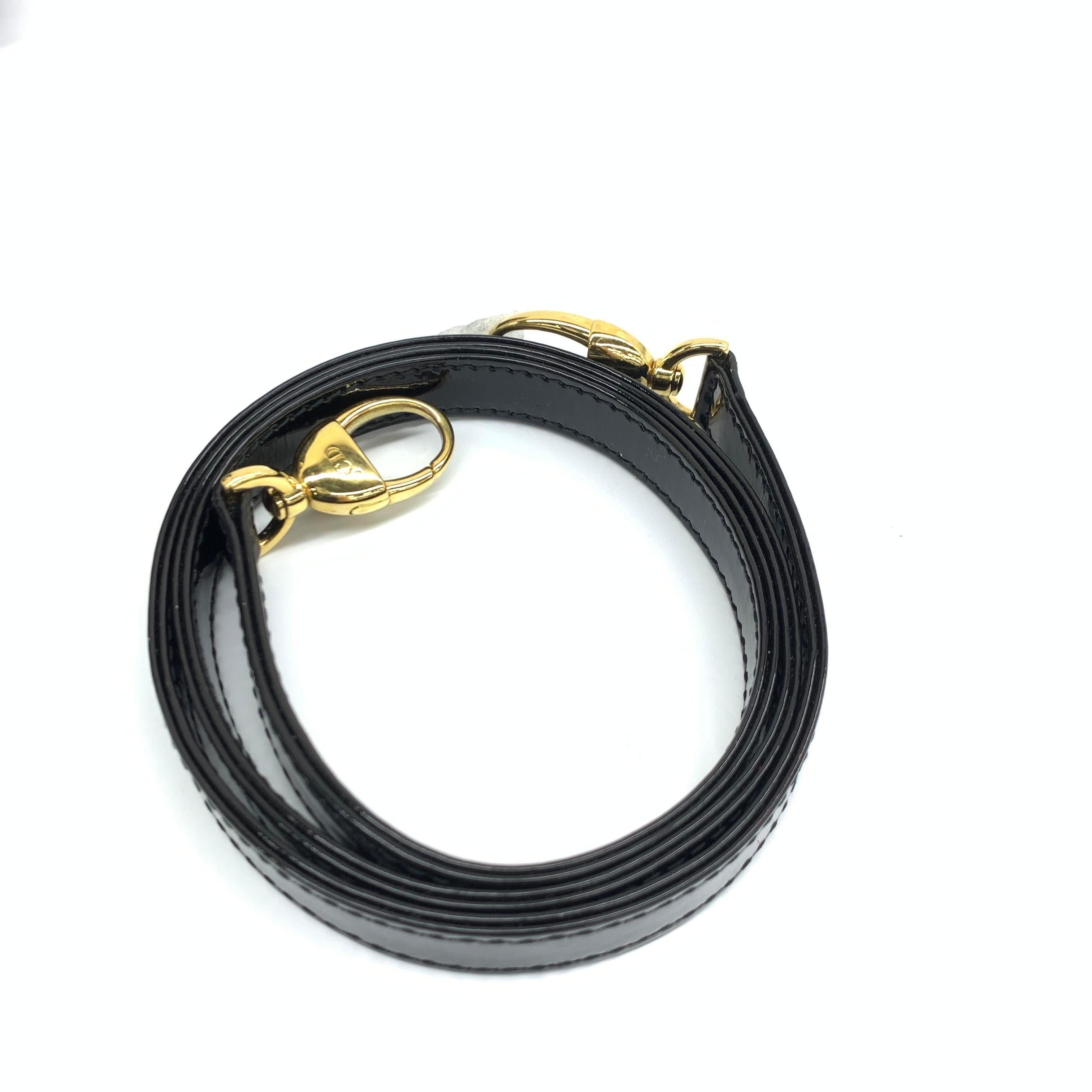 Lady Dior grande in pelle verniciata nera con finiture in oro in vendita 15