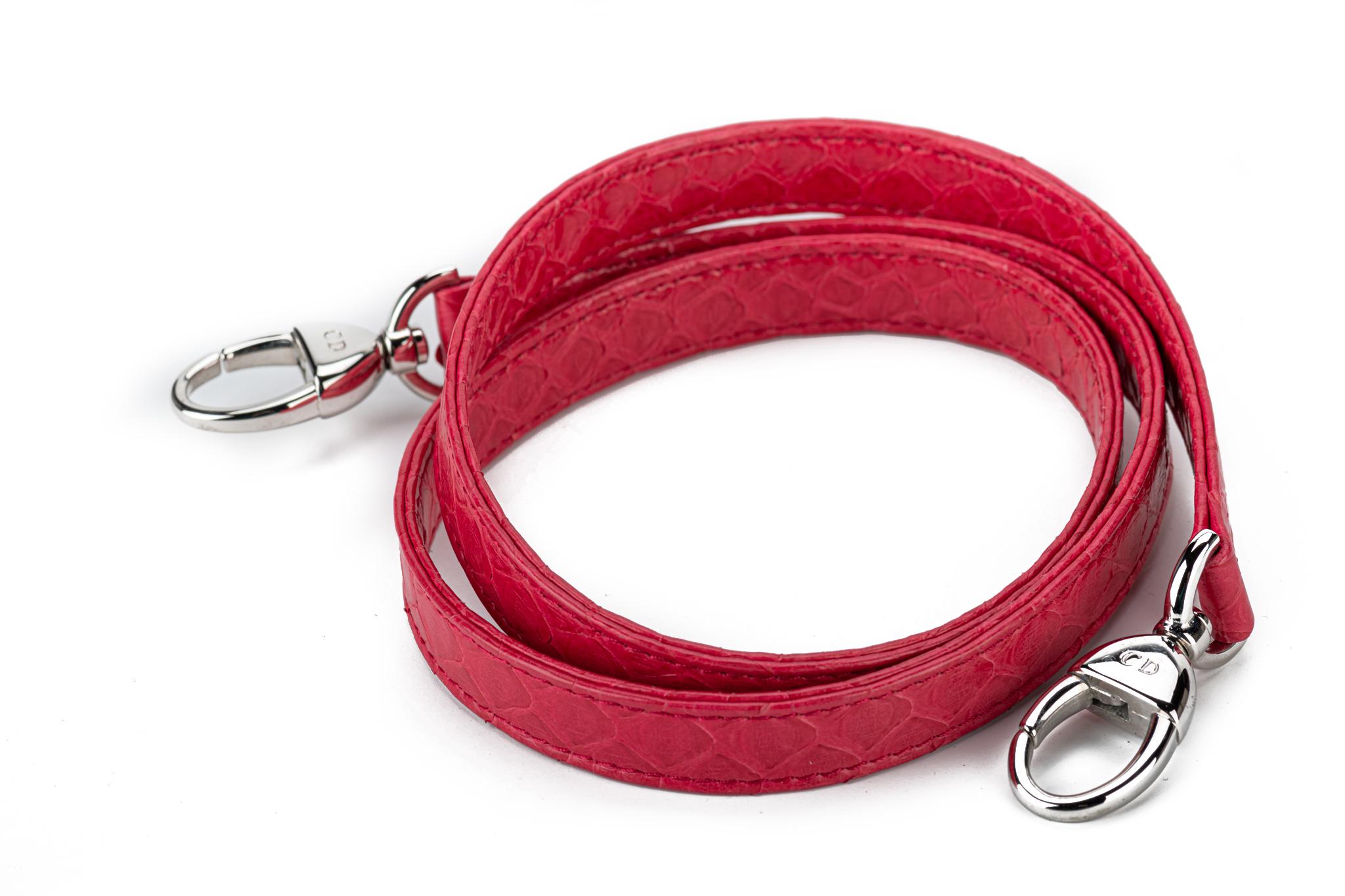  Grand sac en python rouge Lady Dior en vente 3
