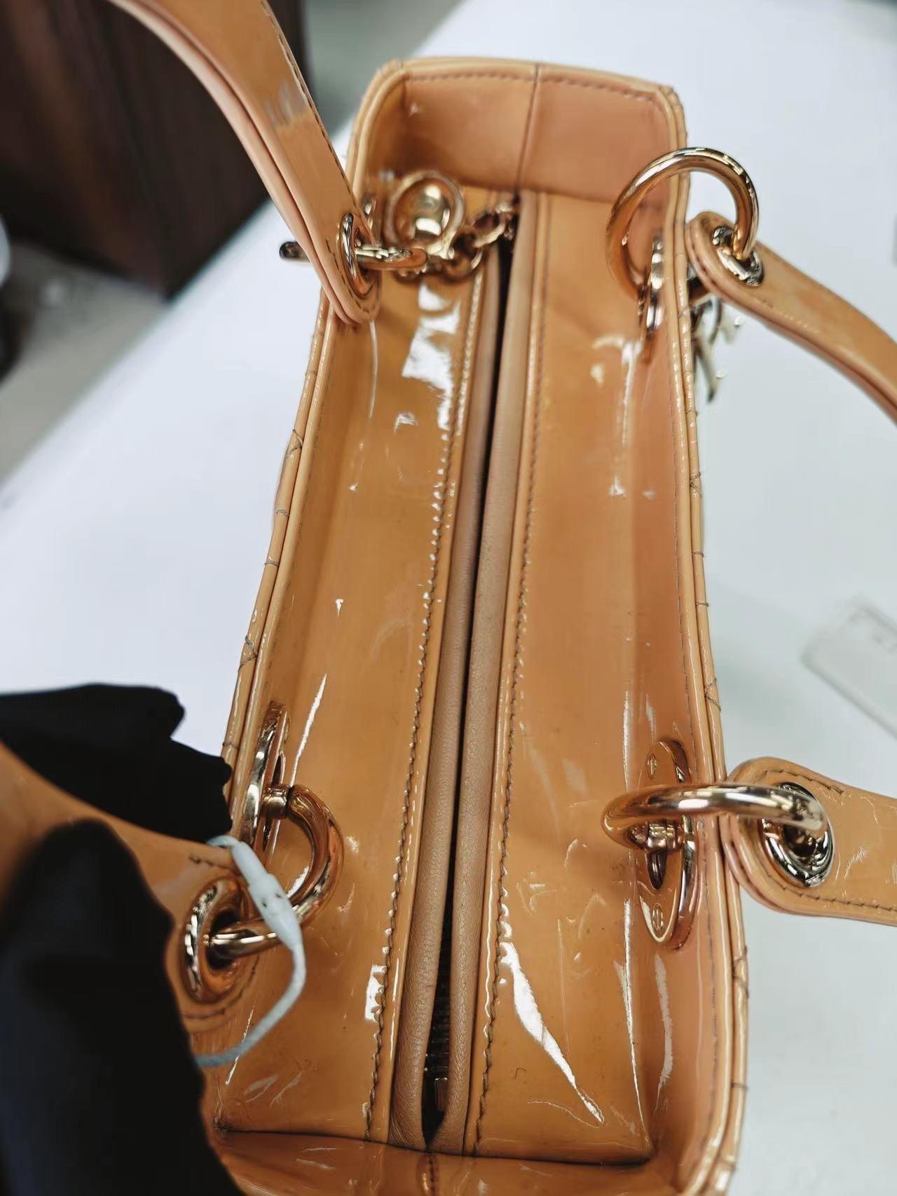 Lady Dior Medium Beige Patent Leather with Silver-tone Hardware For Sale 10