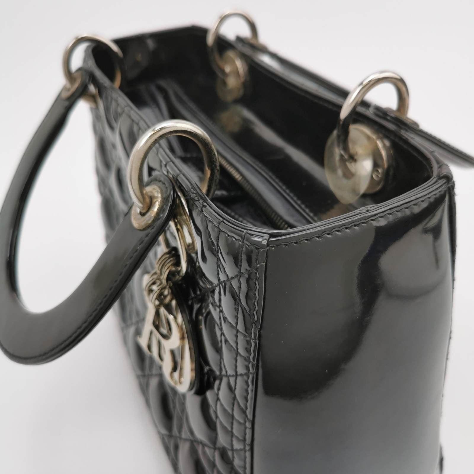 Lady Dior Medium Black Patent Leather Handbag with Silver Hardware For Sale 9