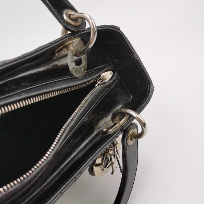 Lady Dior Medium Black Patent Leather Handbag with Silver Hardware For Sale 2