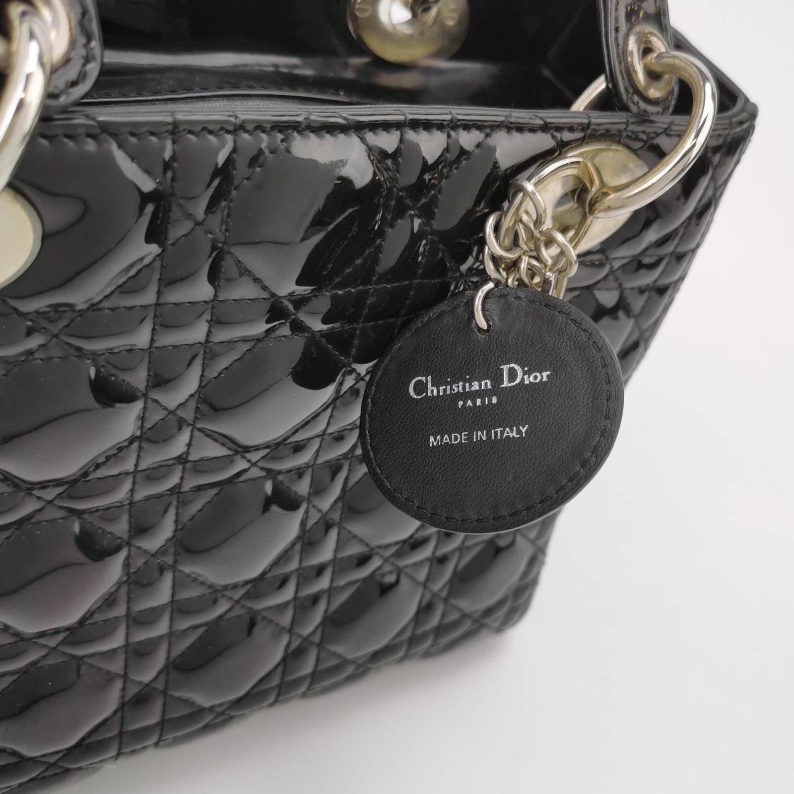 Lady Dior Medium Black Patent Leather Handbag with Silver Hardware For Sale 4