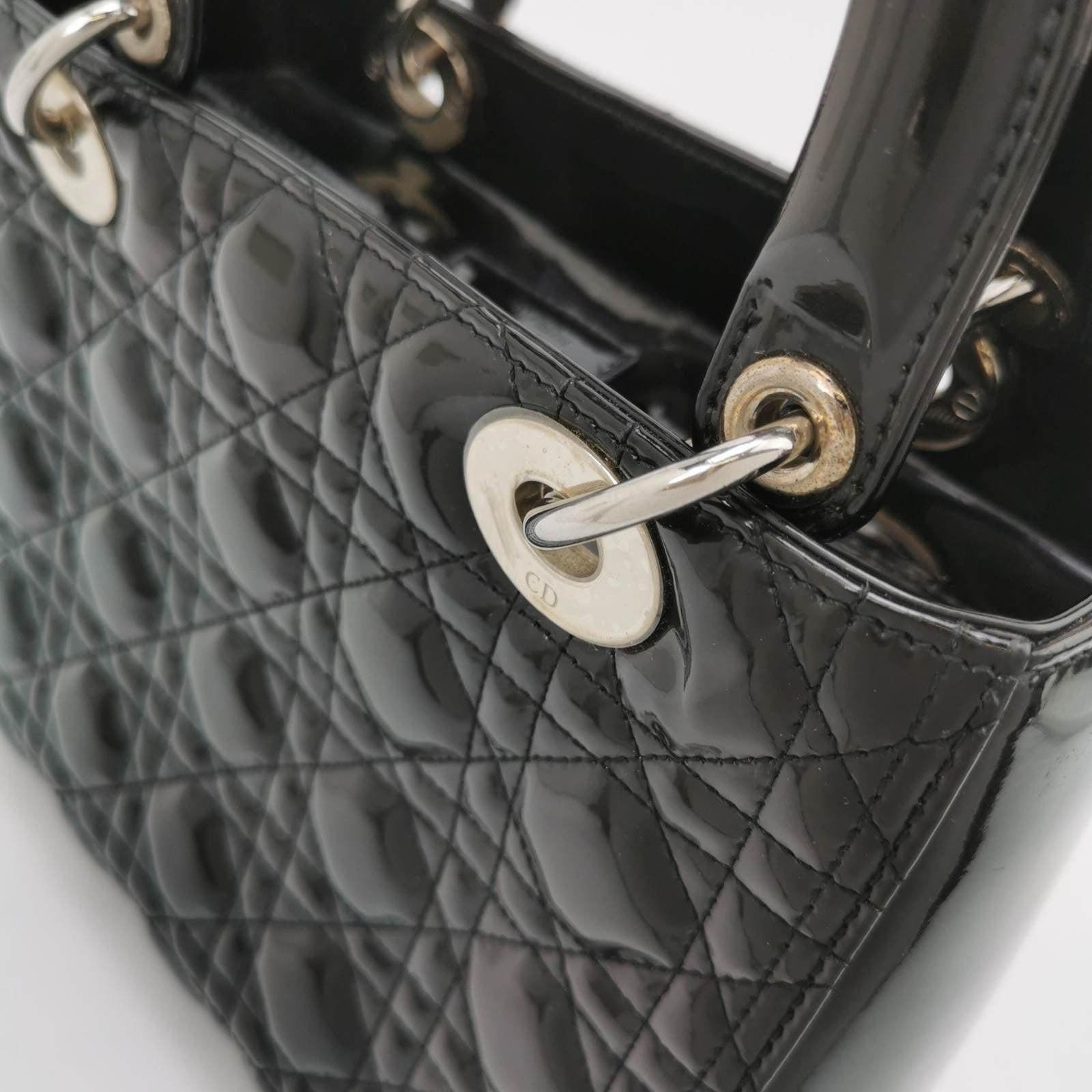 Lady Dior Medium Black Patent Leather Handbag with Silver Hardware For Sale 5