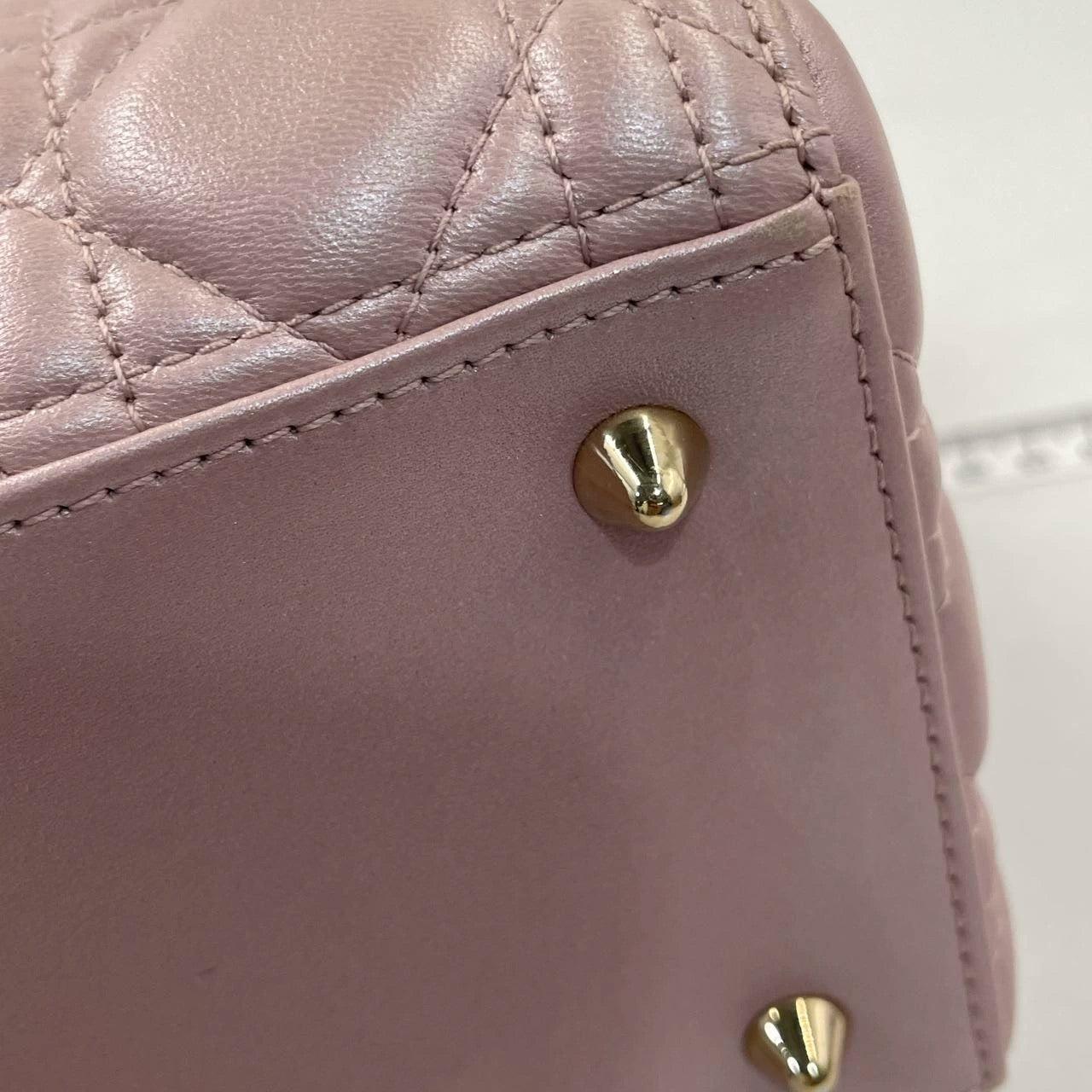 Lady Dior Bolso Mediano Piel Cannage Rosa Nacarado Herrajes Dorados en venta 9