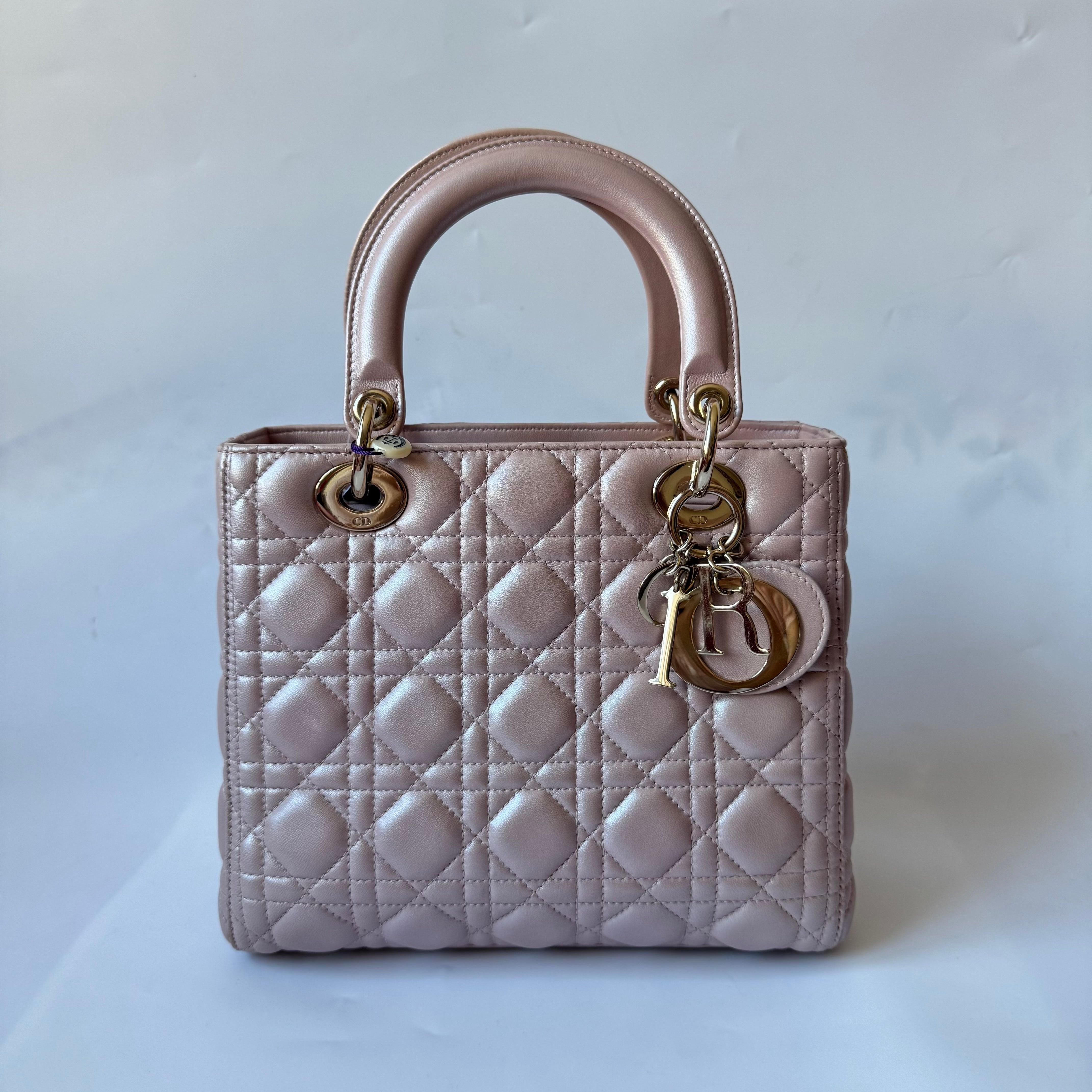 Lady Dior Bolso Mediano Piel Cannage Rosa Nacarado Herrajes Dorados en venta 11