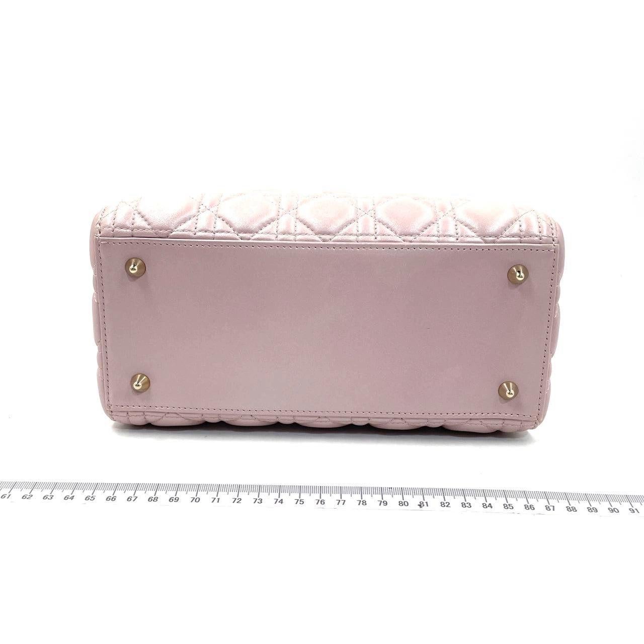 Lady Dior Bolso Mediano Piel Cannage Rosa Nacarado Herrajes Dorados en venta 1